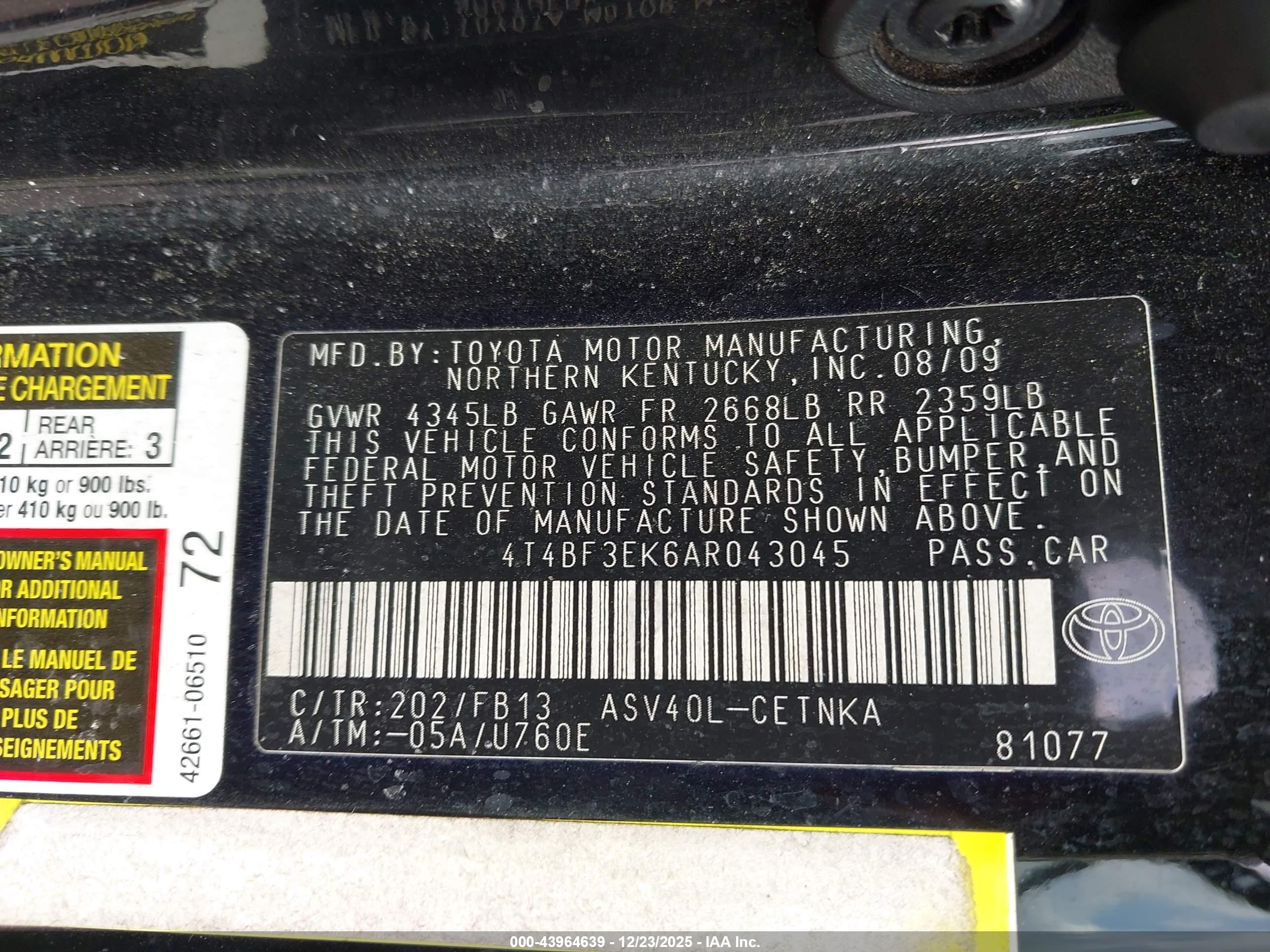 TOYOTA CAMRY image 9