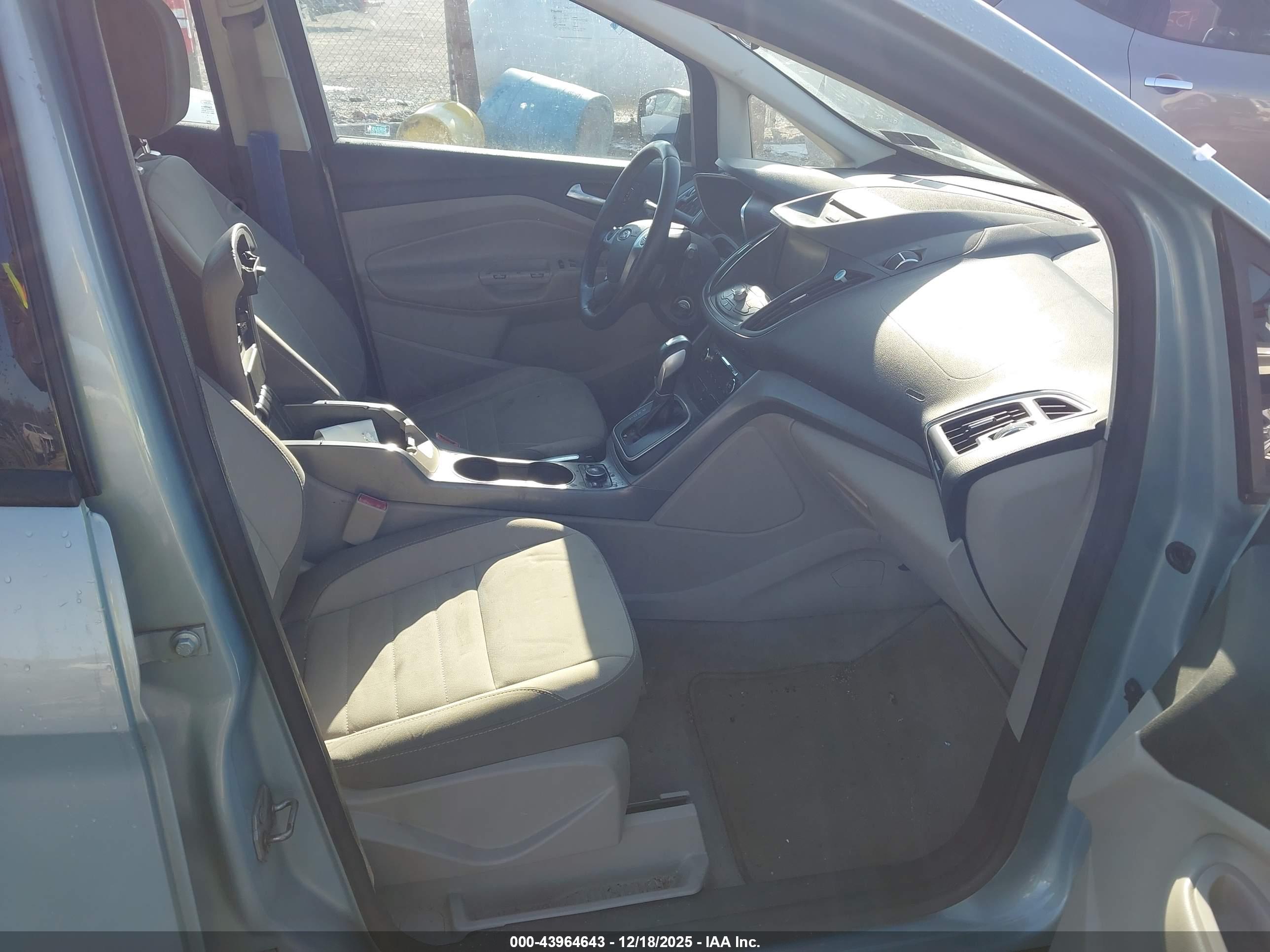 FORD C-MAX image 5