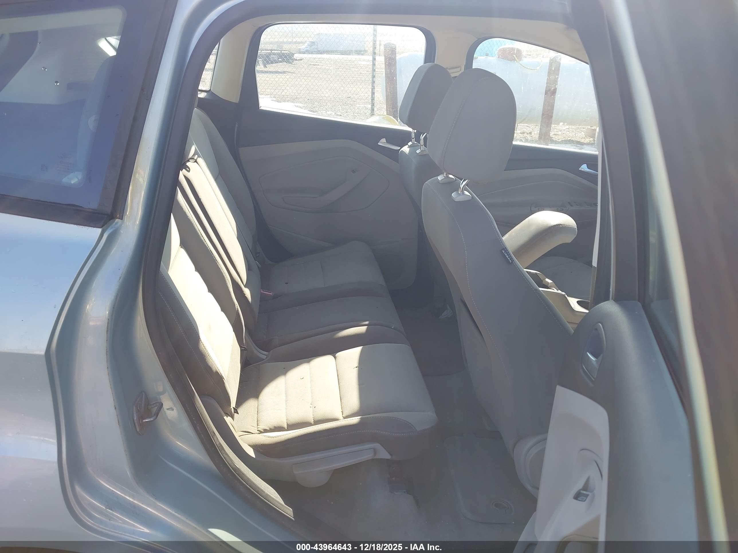 FORD C-MAX image 8