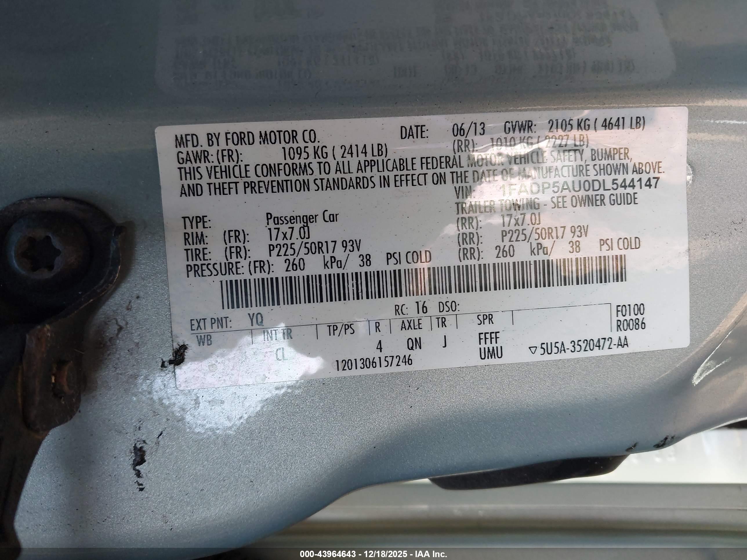 FORD C-MAX image 9