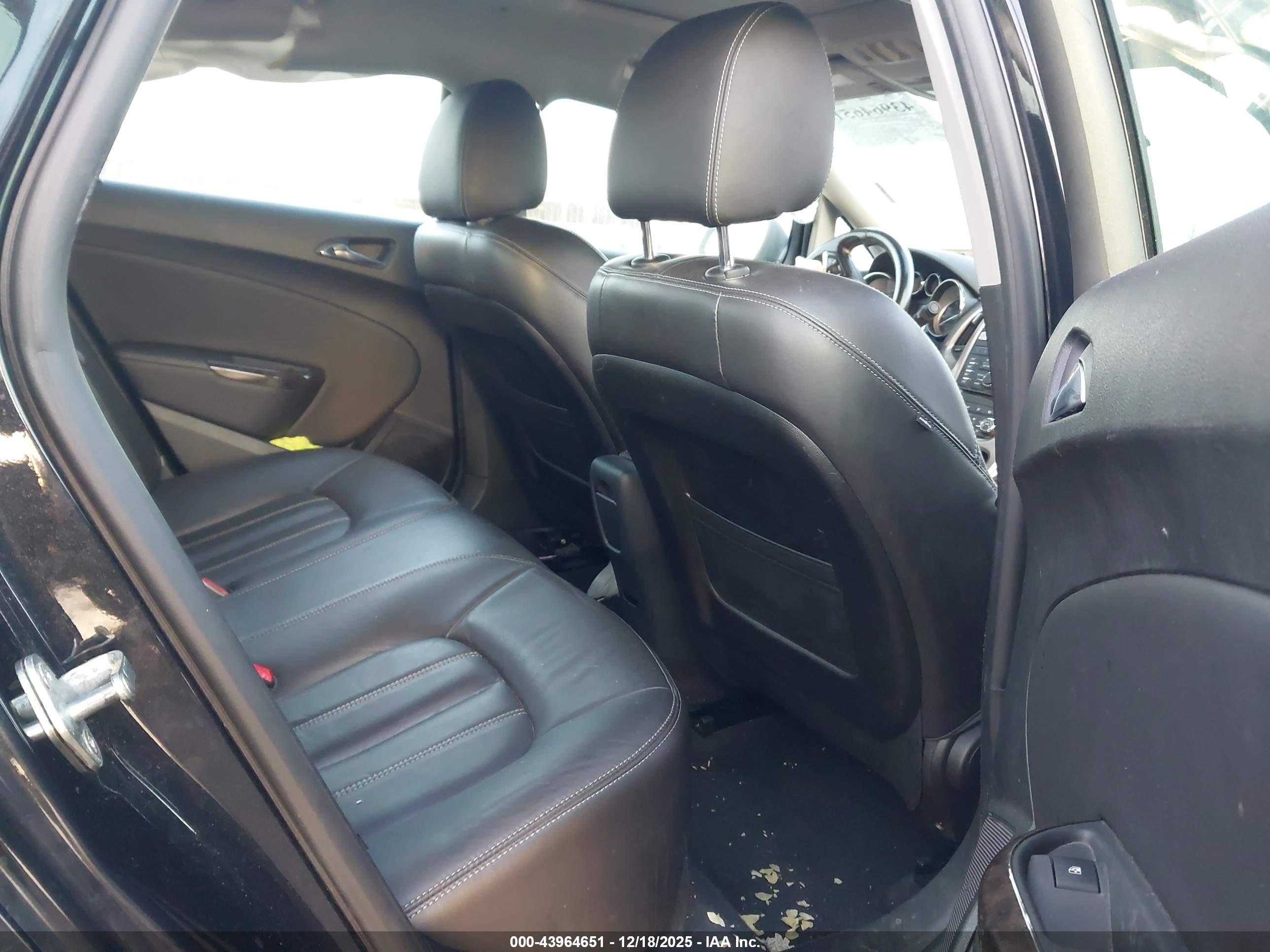 BUICK VERANO image 8