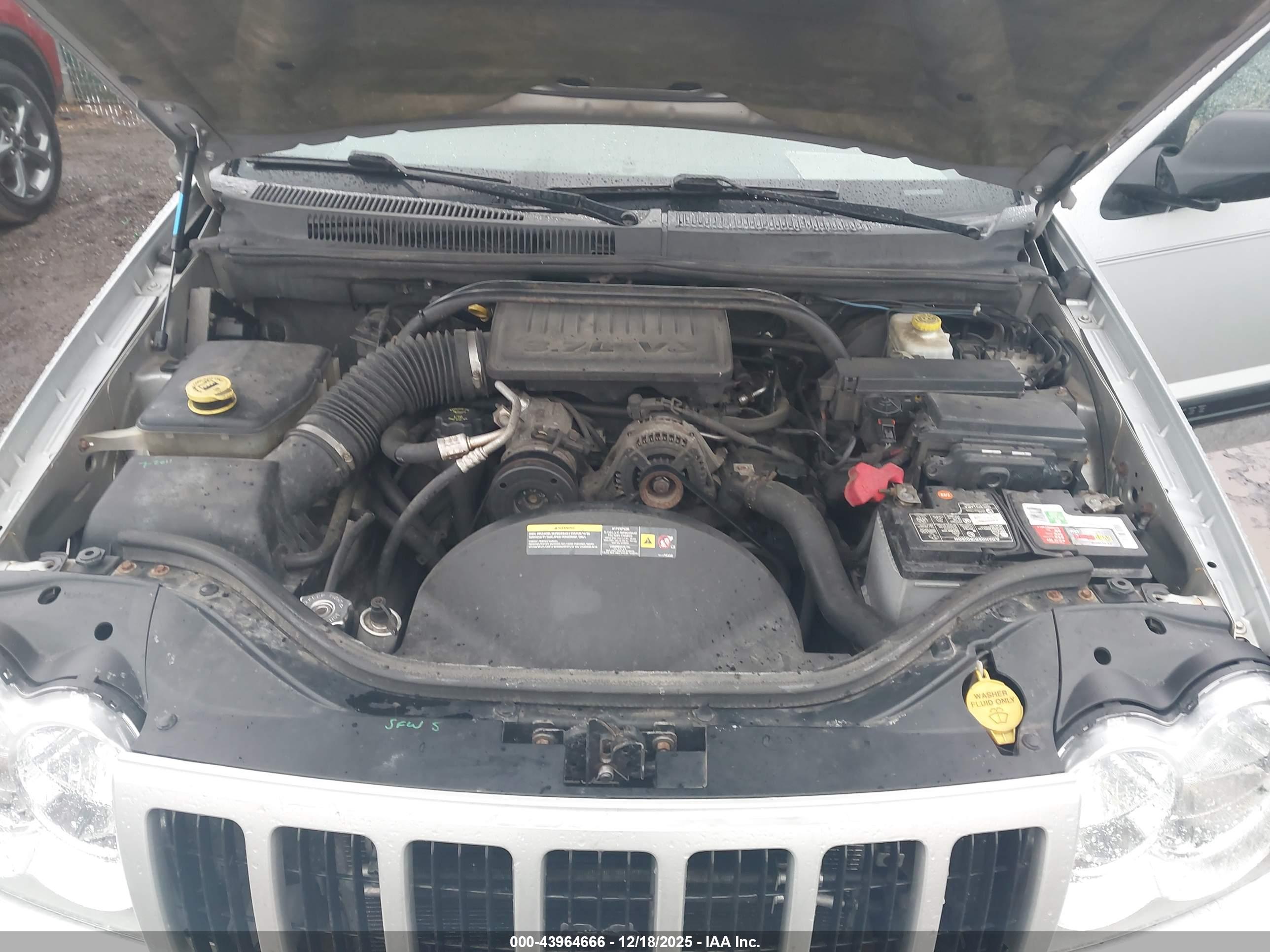 JEEP GRAND image 10