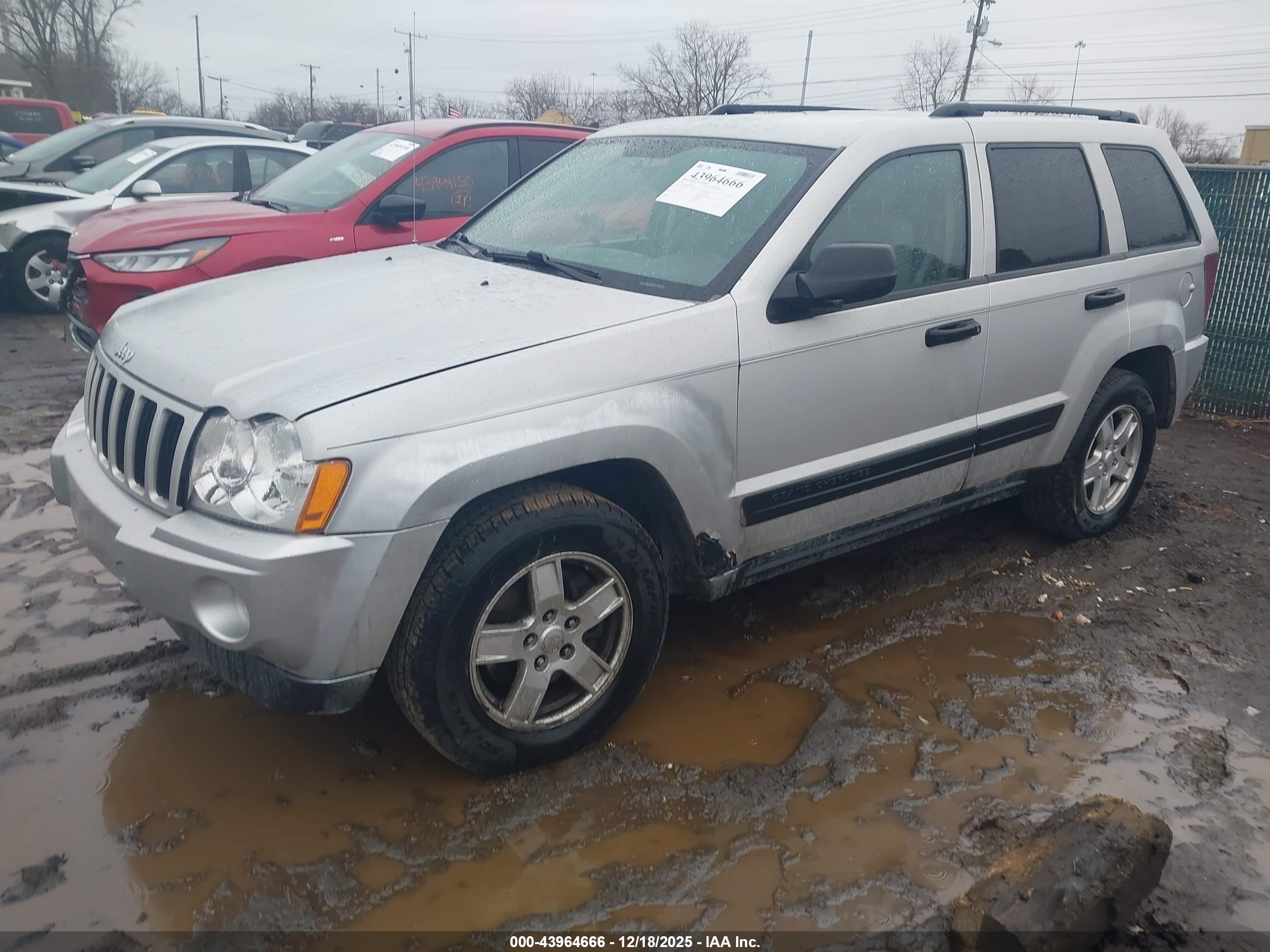 JEEP GRAND image 2