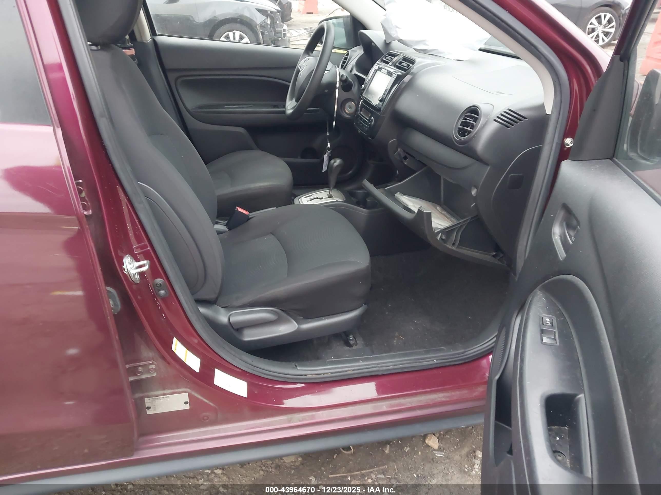MITSUBISHI MIRAGE image 5