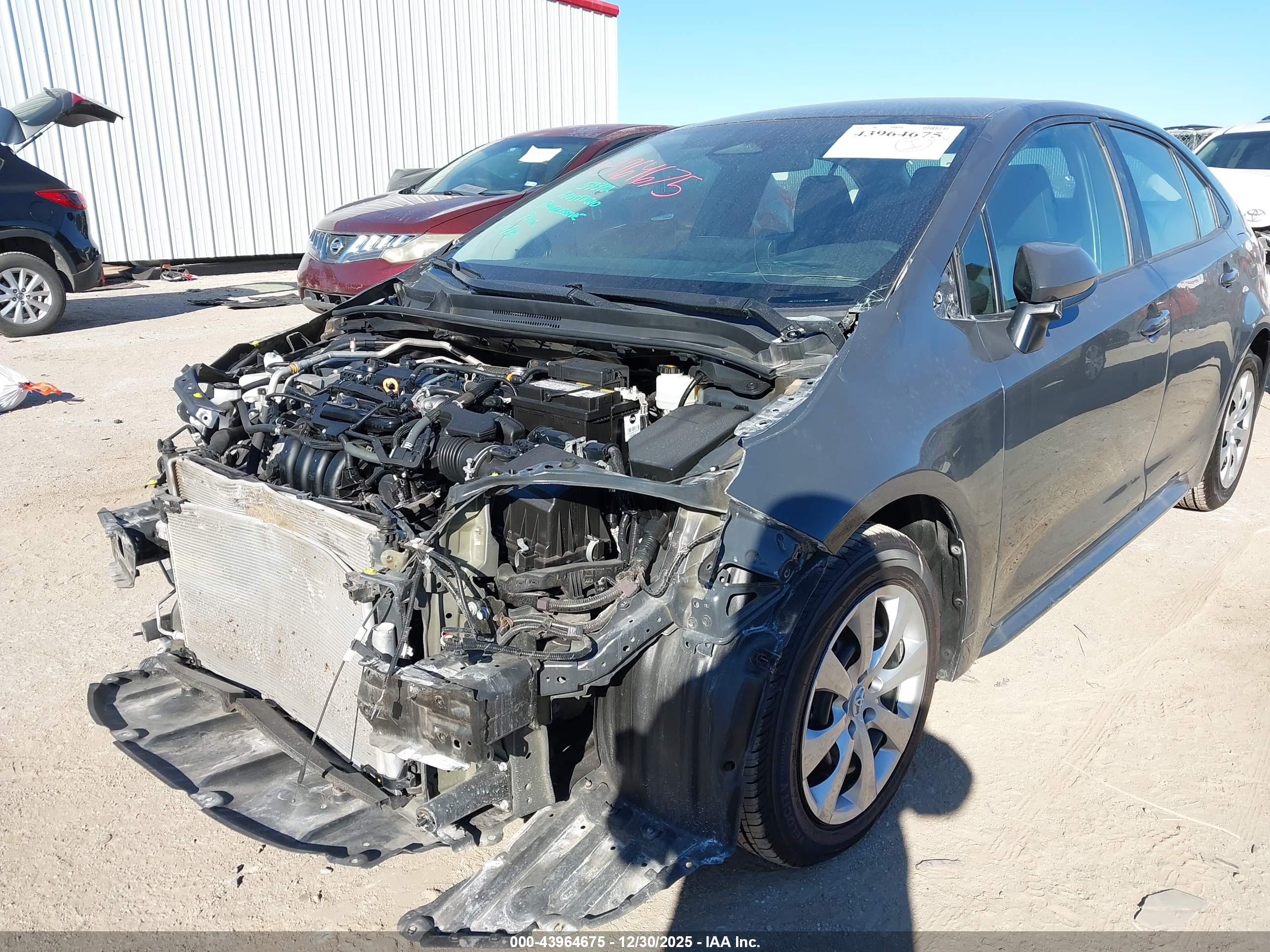 TOYOTA COROLLA image 6