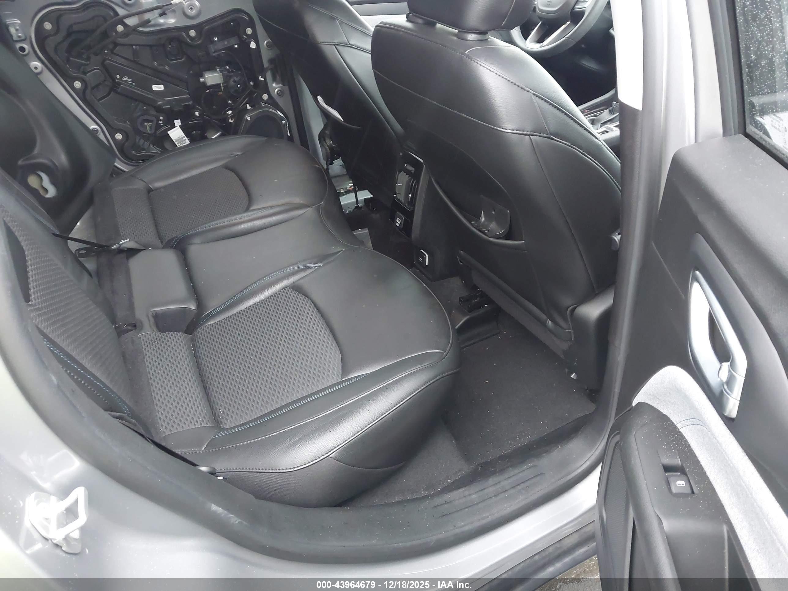 JEEP COMPASS image 8