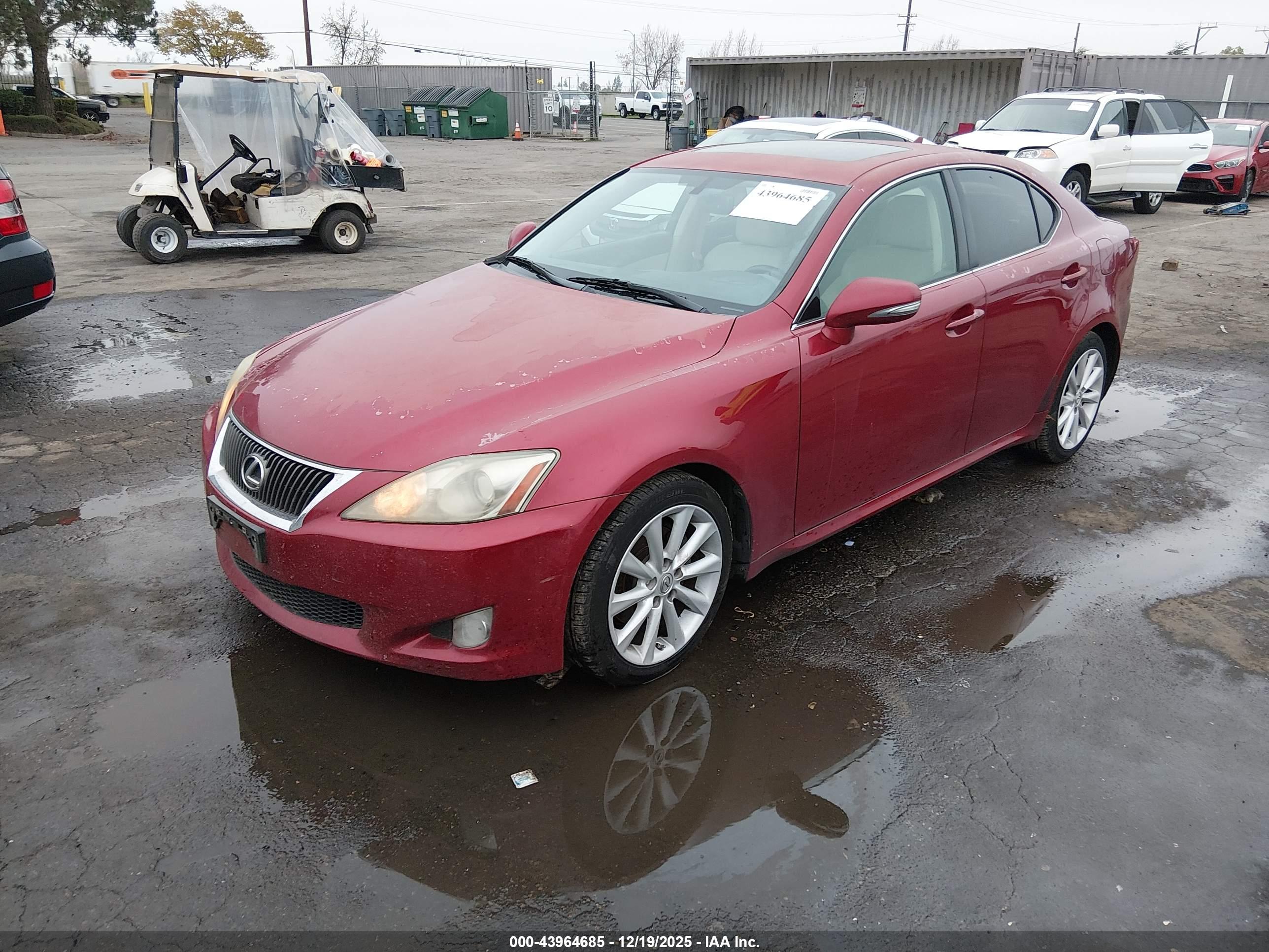 LEXUS IS image 2