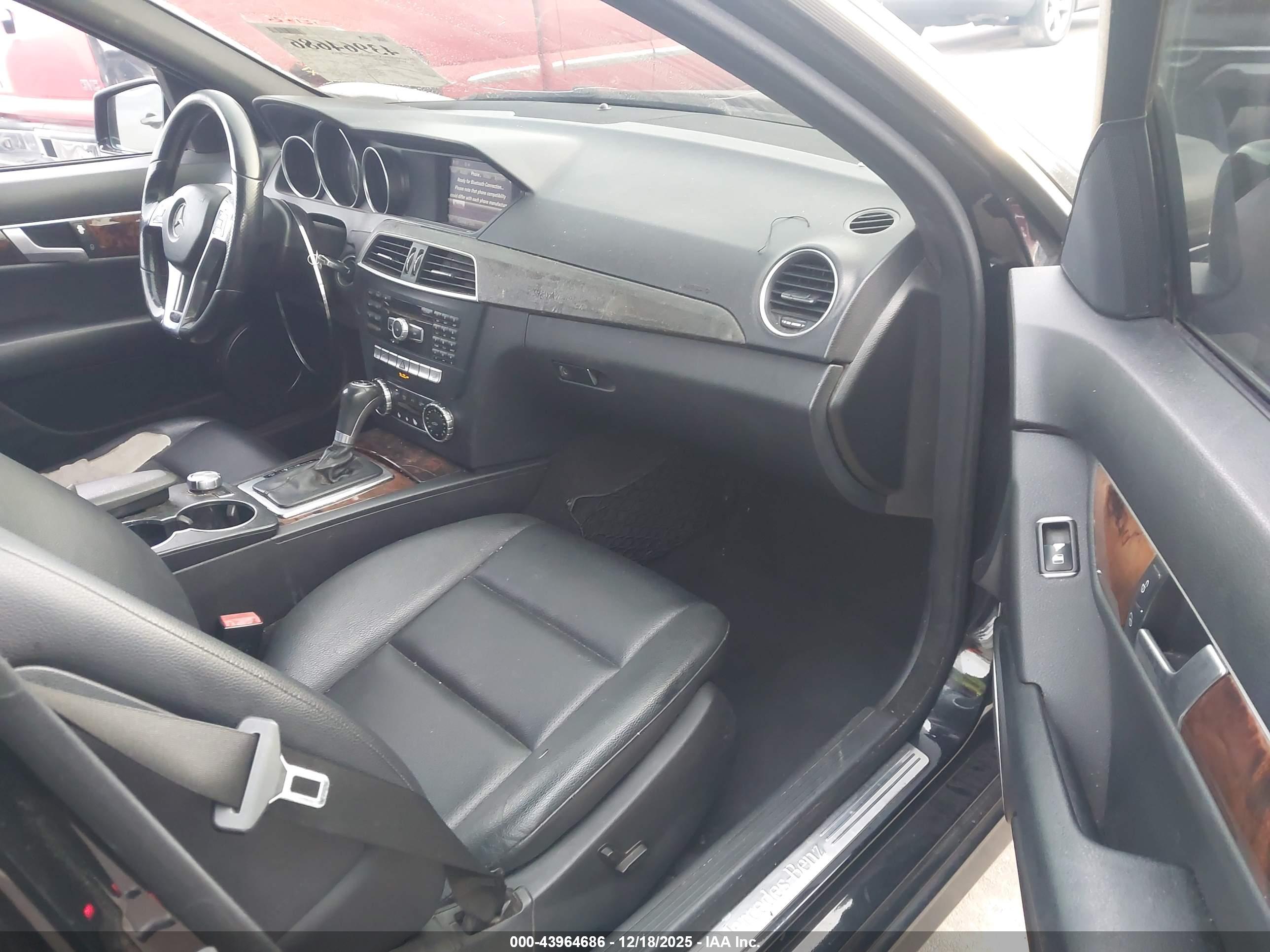 MERCEDES-BENZ C image 5
