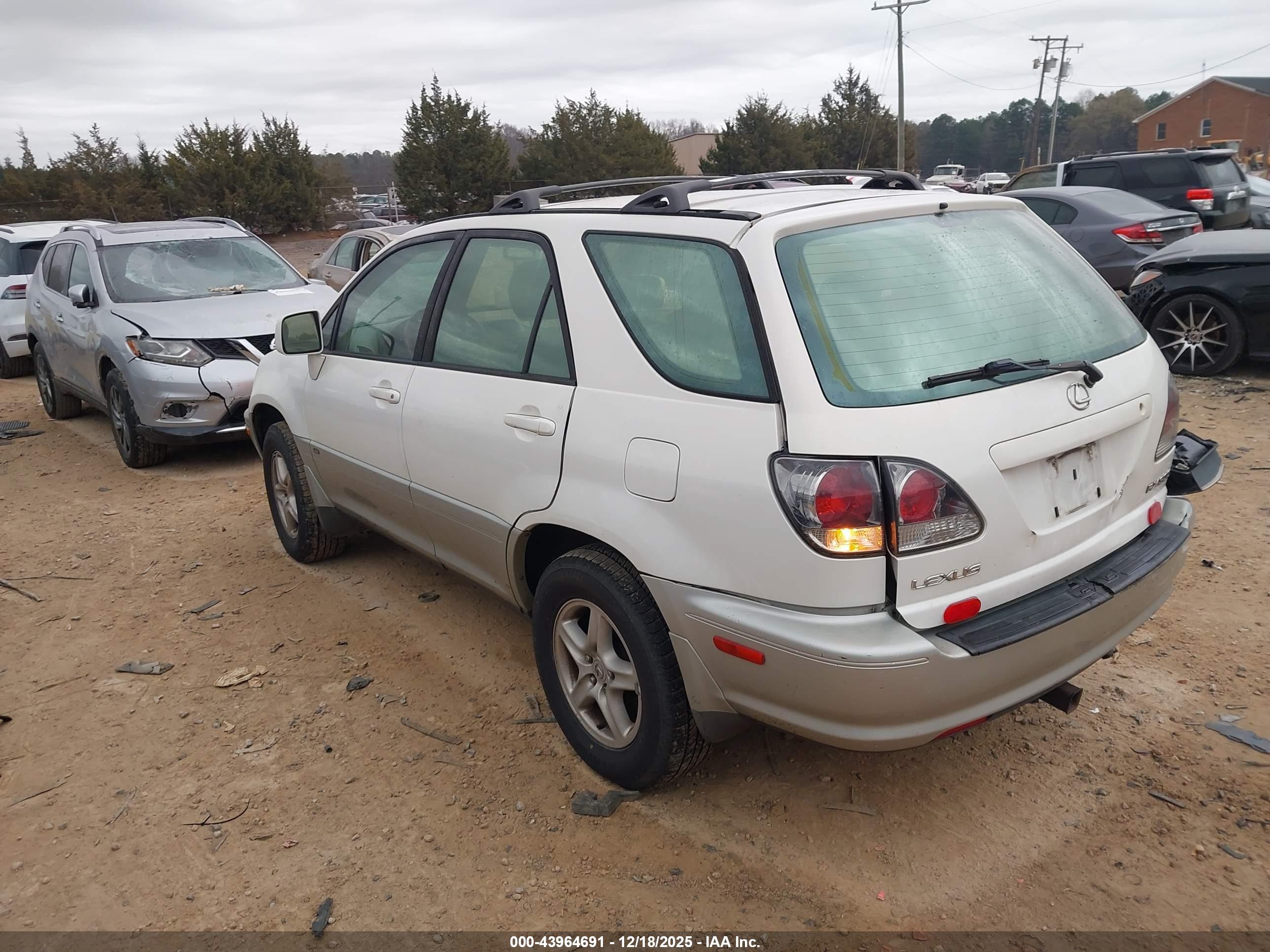 LEXUS RX image 3