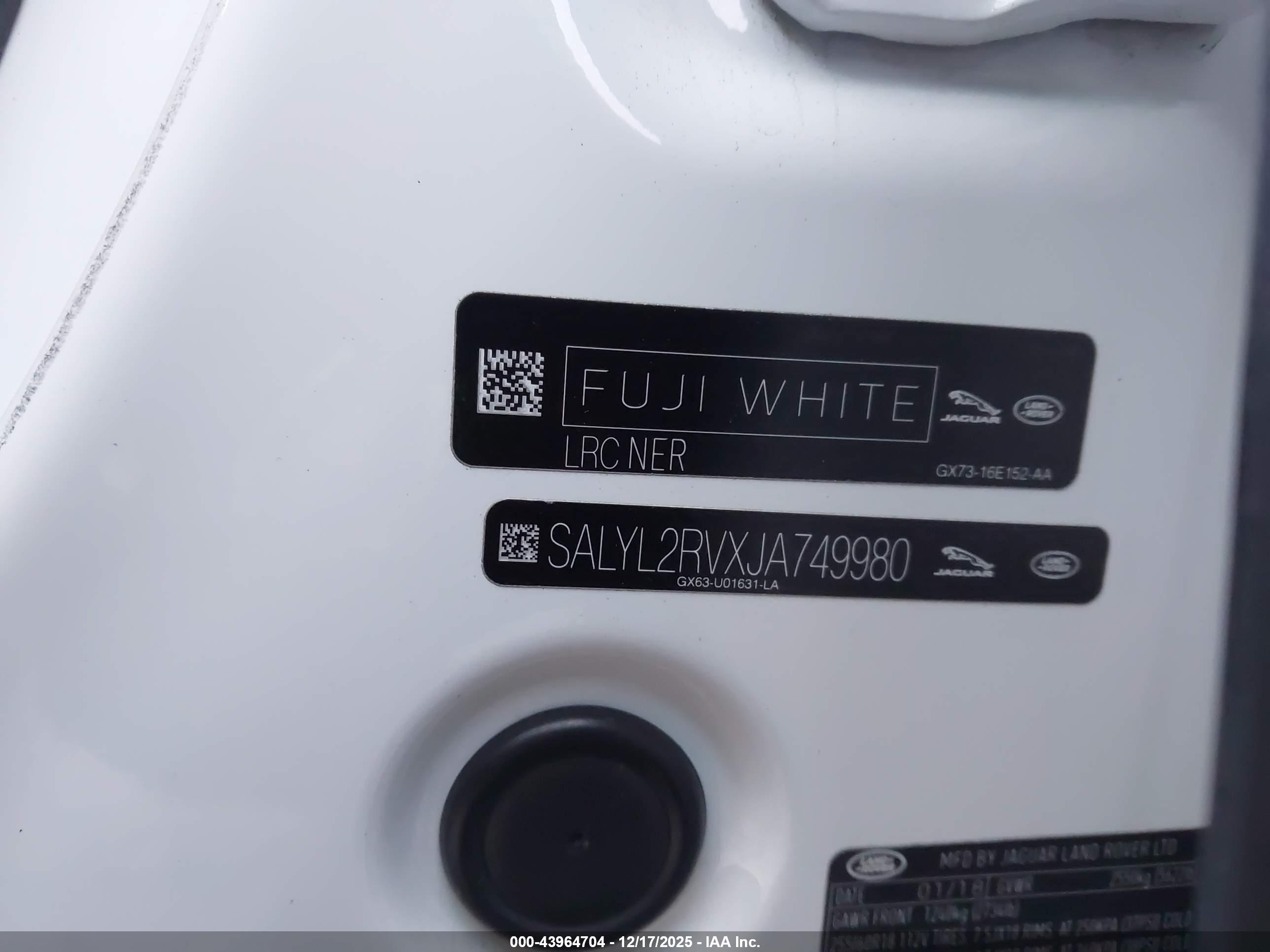 LAND ROVER image 9
