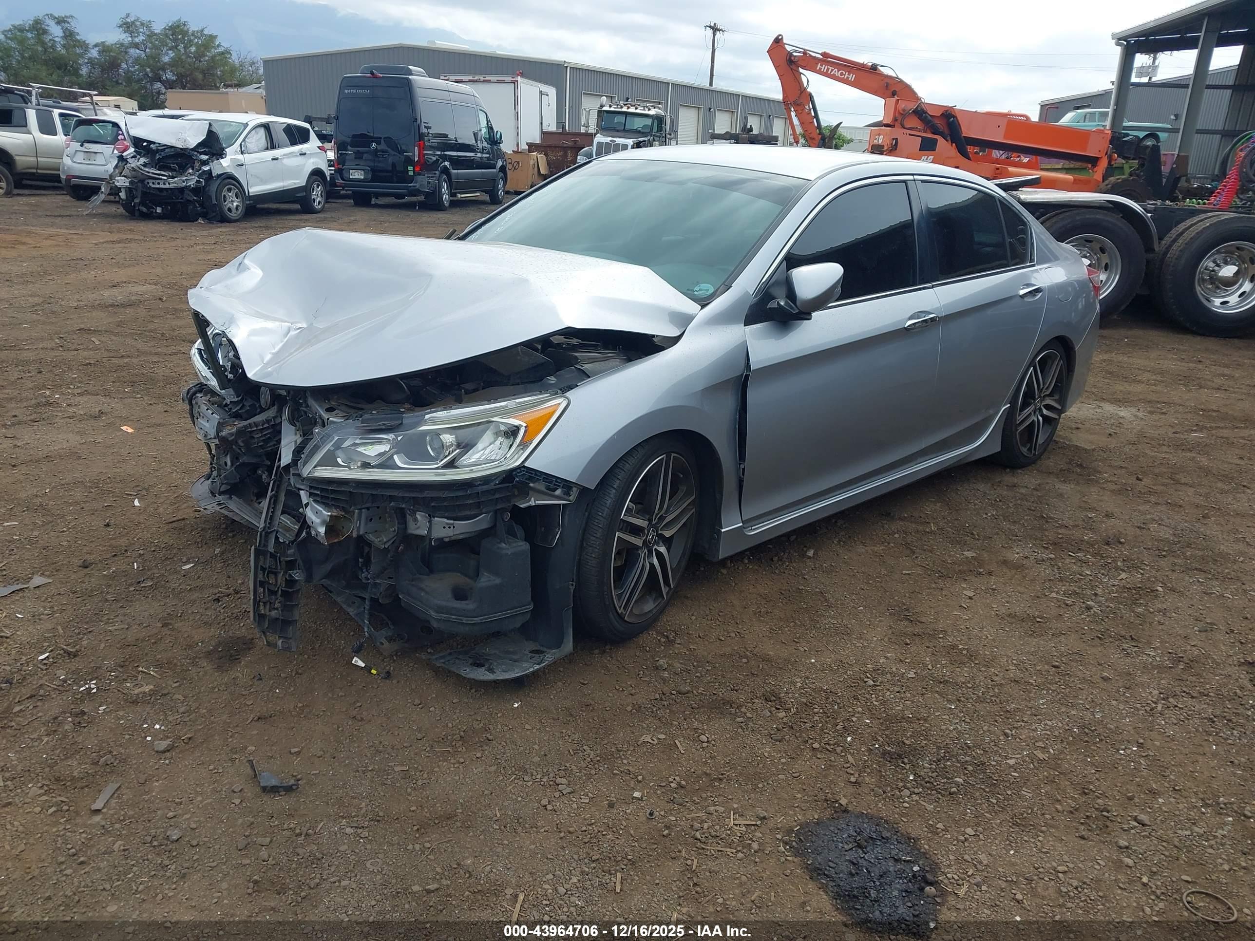 HONDA ACCORD image 2