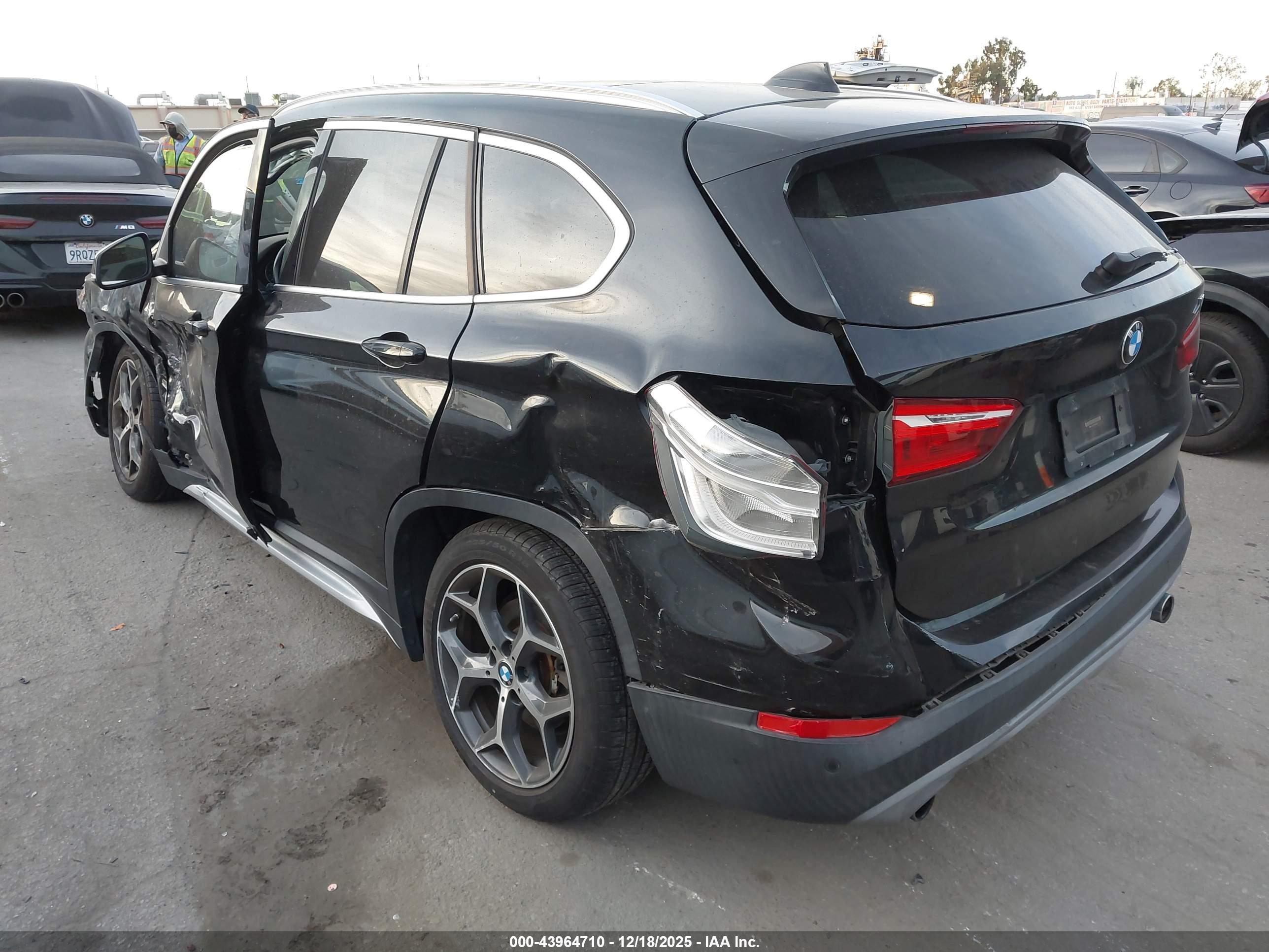 BMW X1 image 3