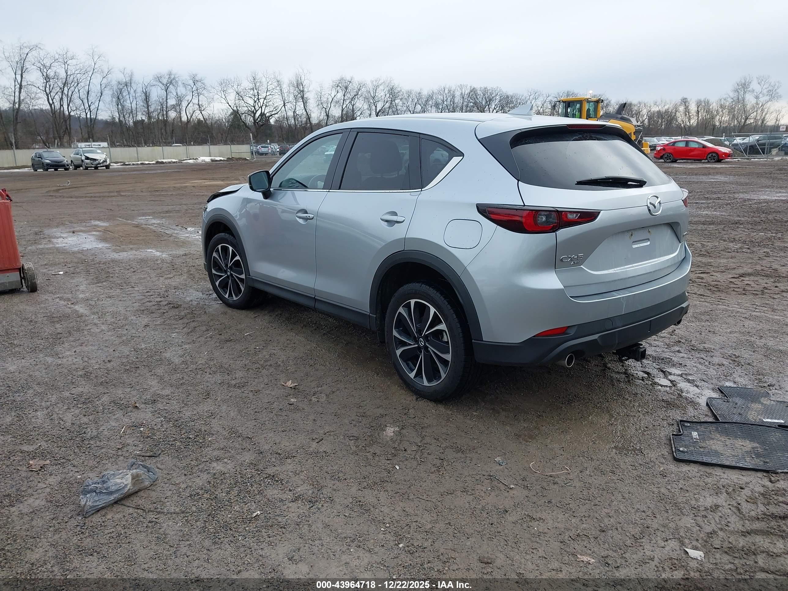 MAZDA CX-5 image 3