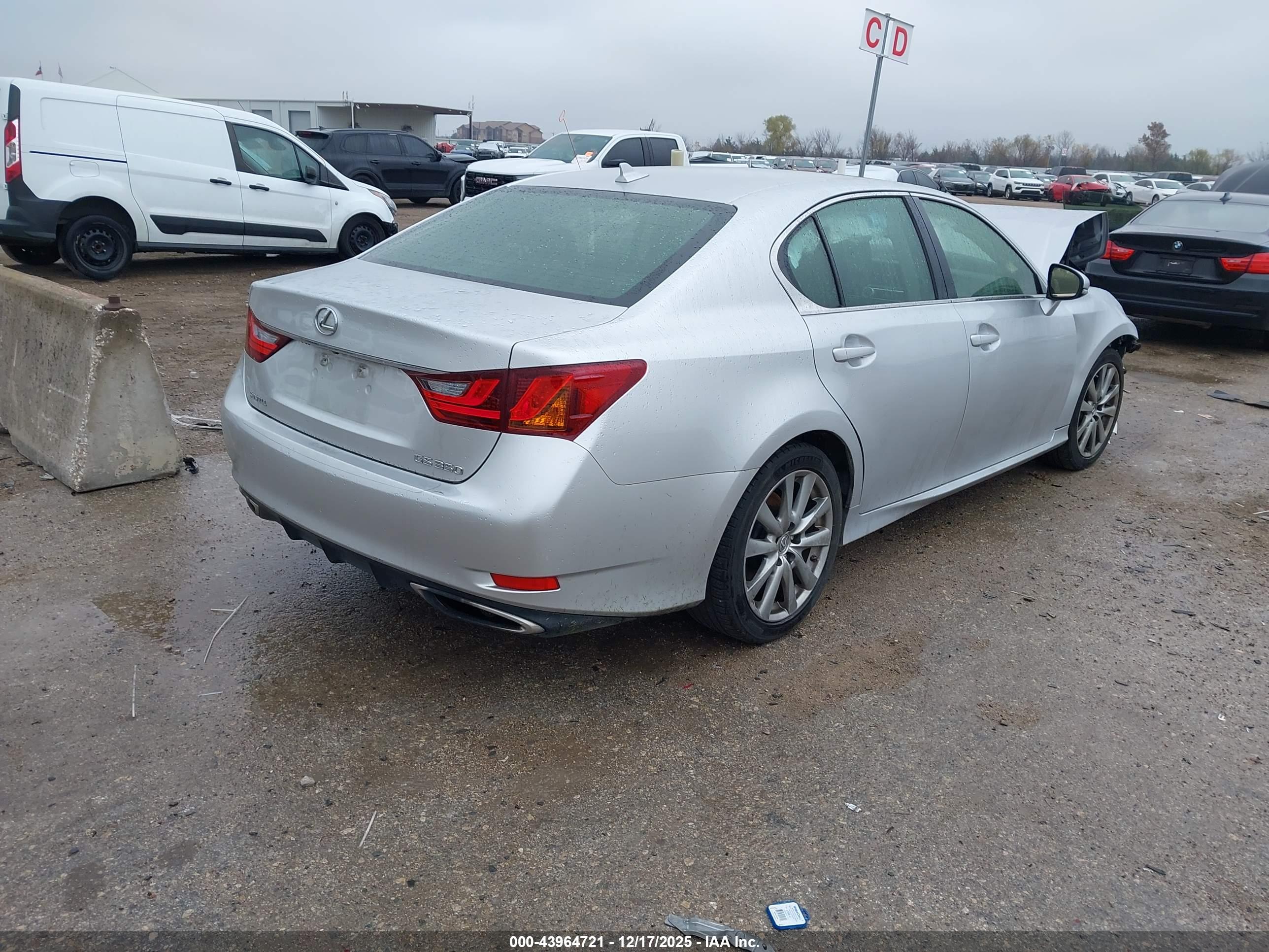 LEXUS GS image 4