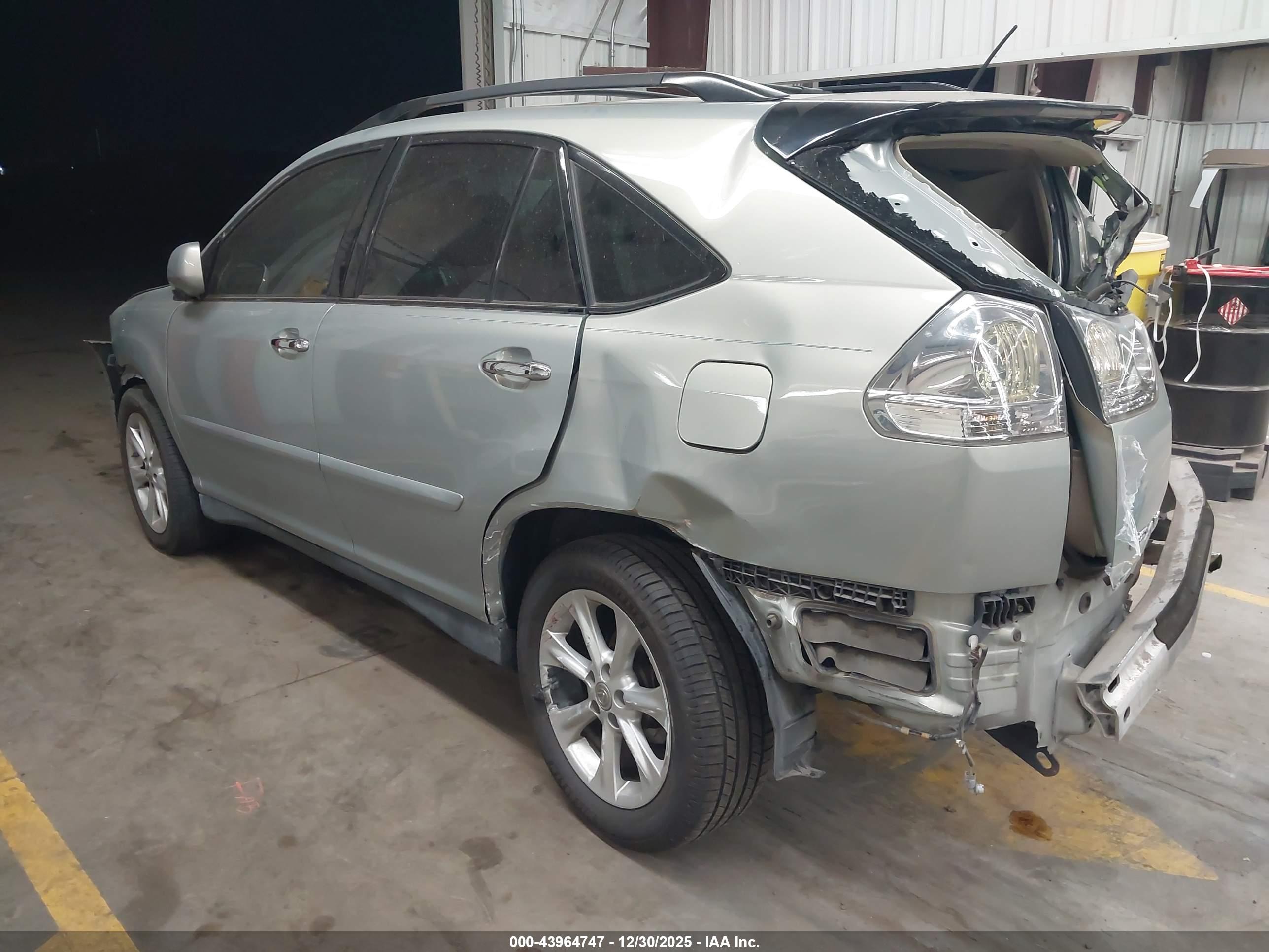 LEXUS RX image 3