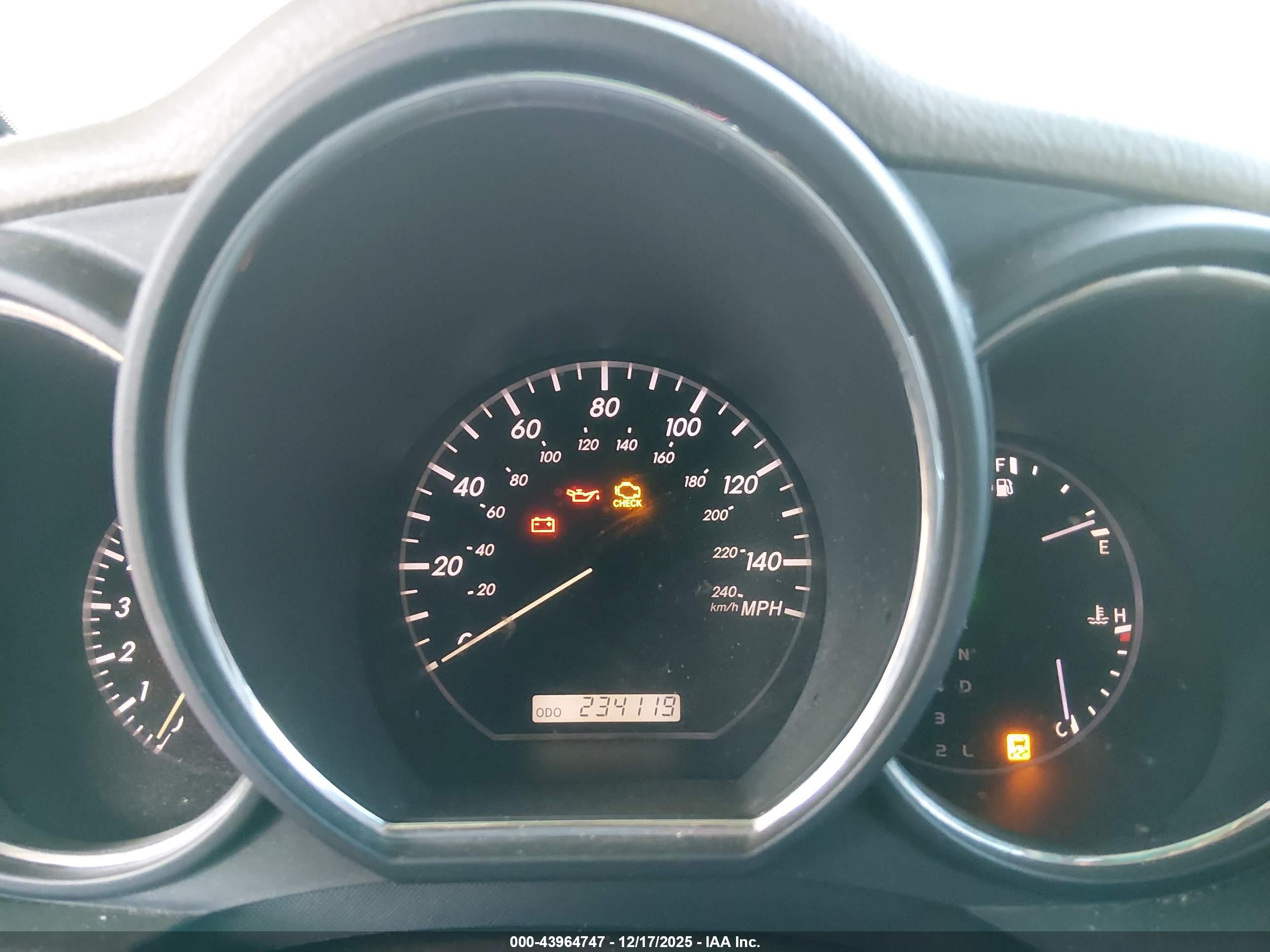 LEXUS RX image 7