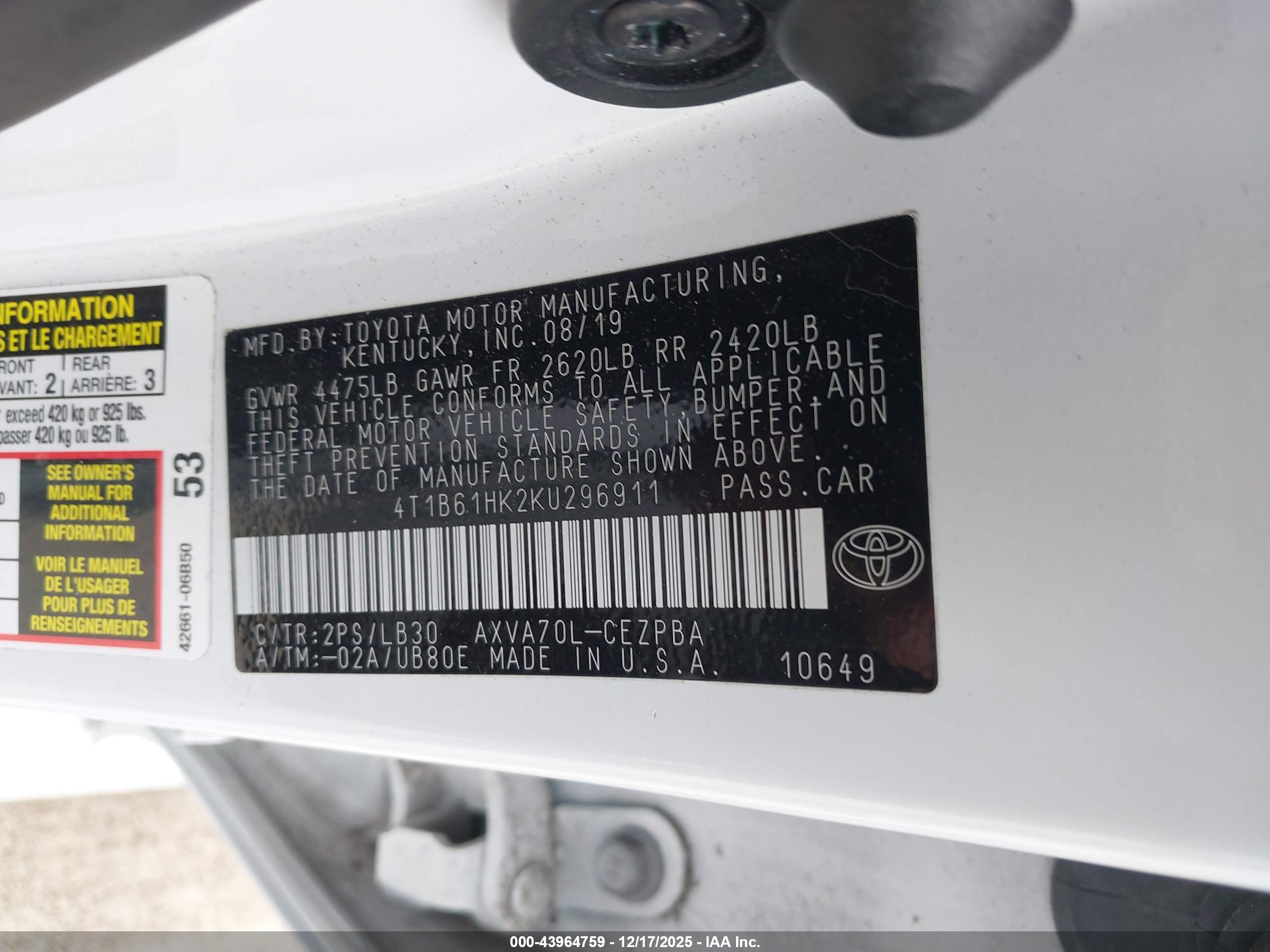 TOYOTA CAMRY image 9