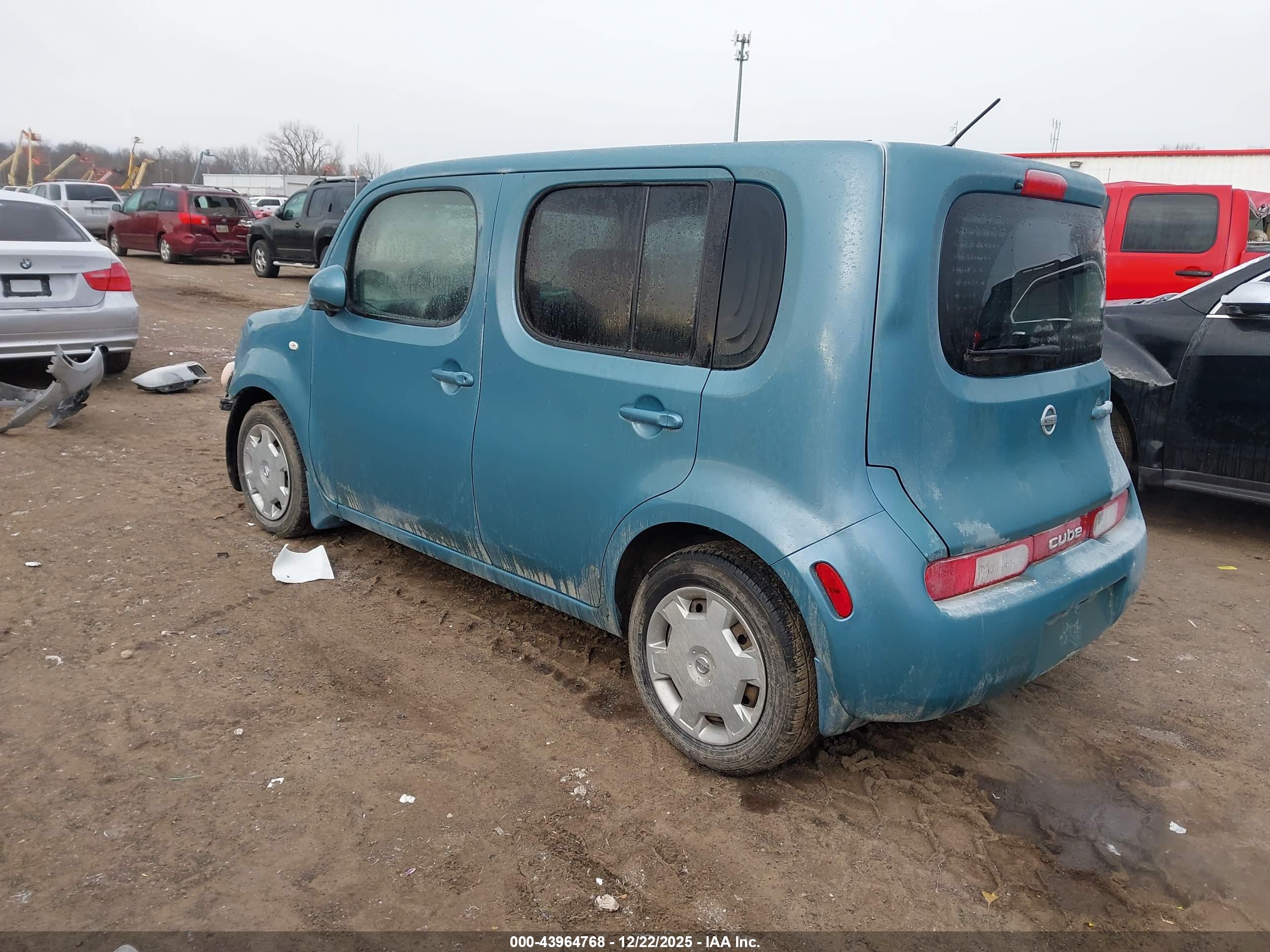 NISSAN CUBE image 3