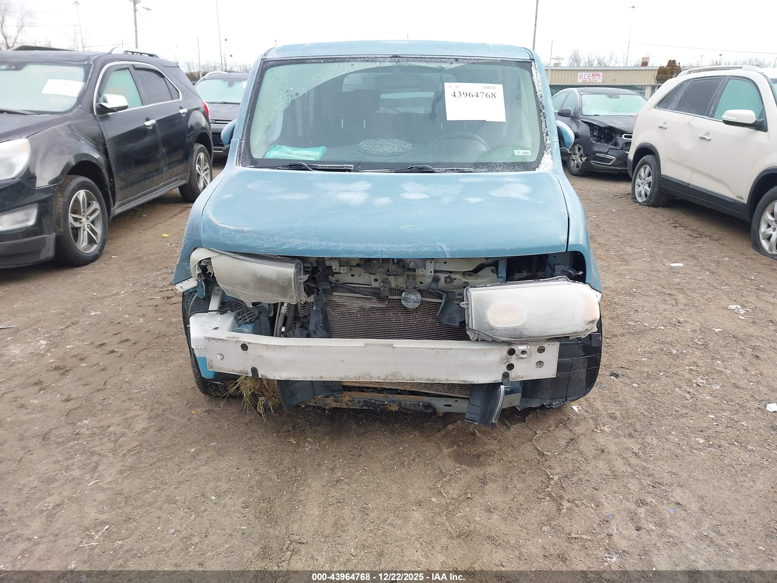 NISSAN CUBE image 6