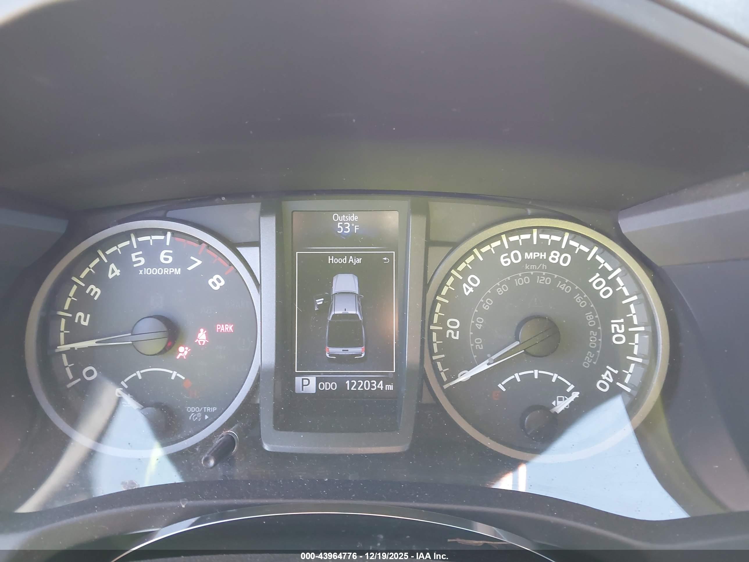TOYOTA TACOMA image 7