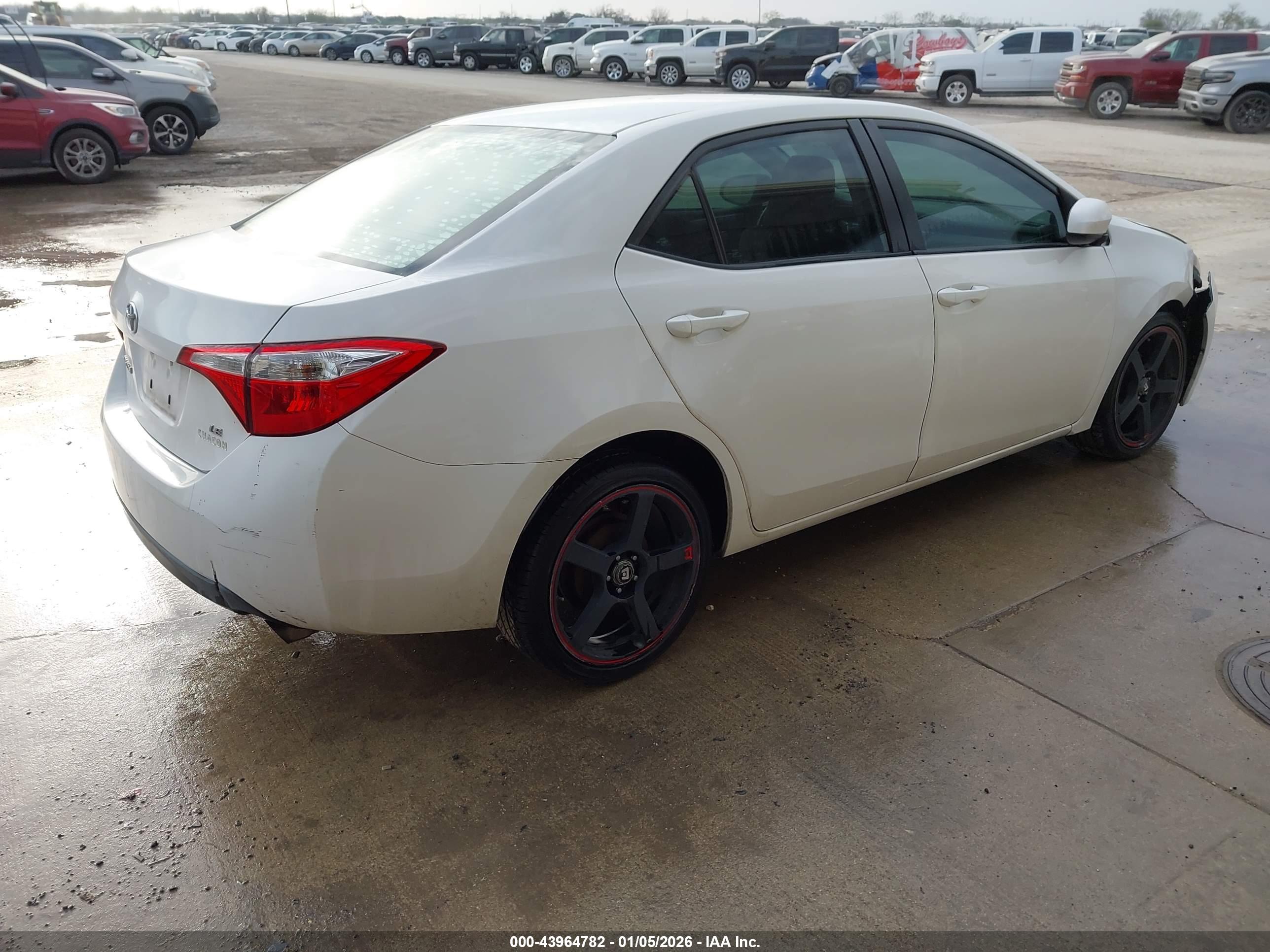 TOYOTA COROLLA image 4