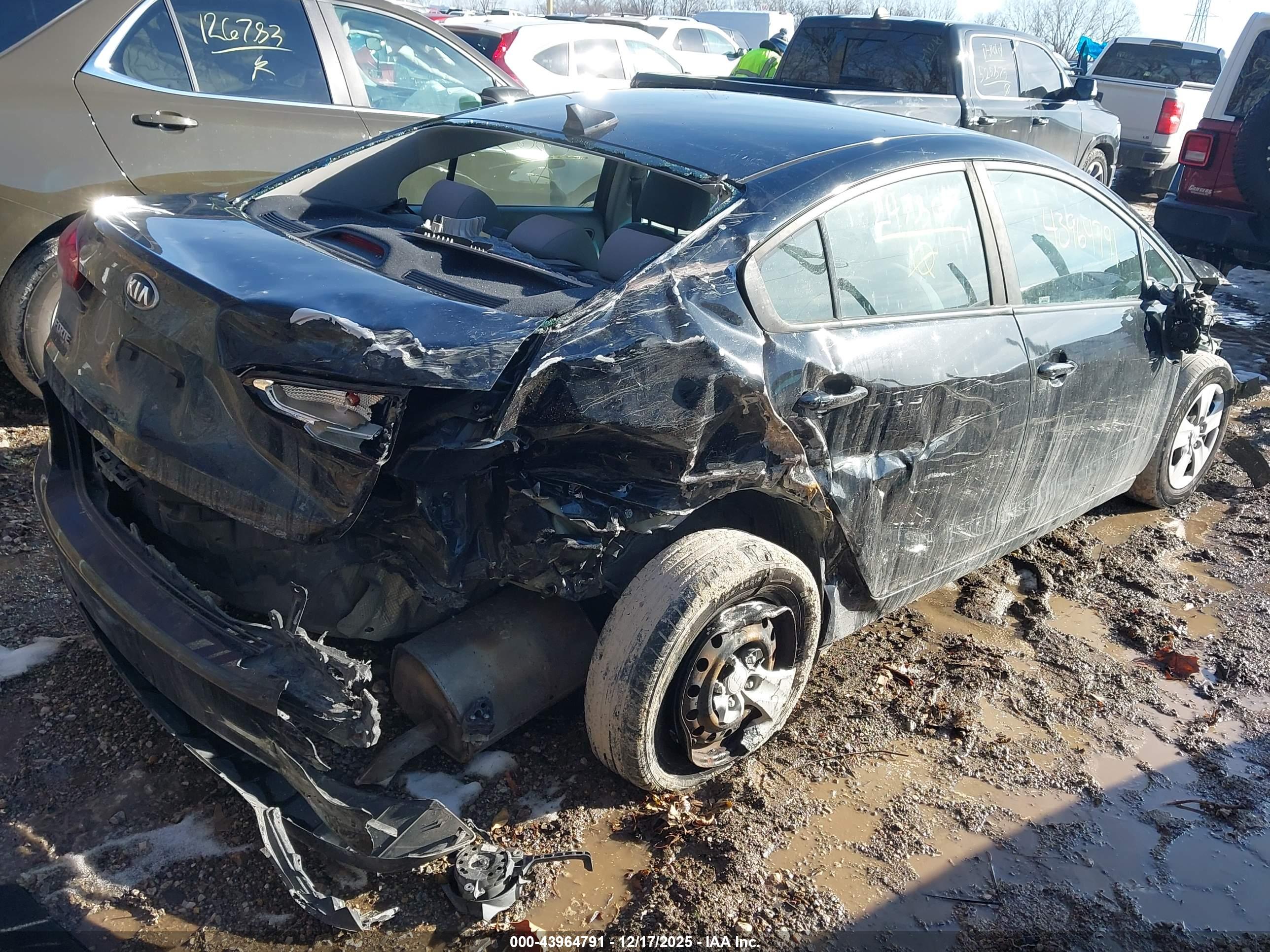 KIA FORTE image 4