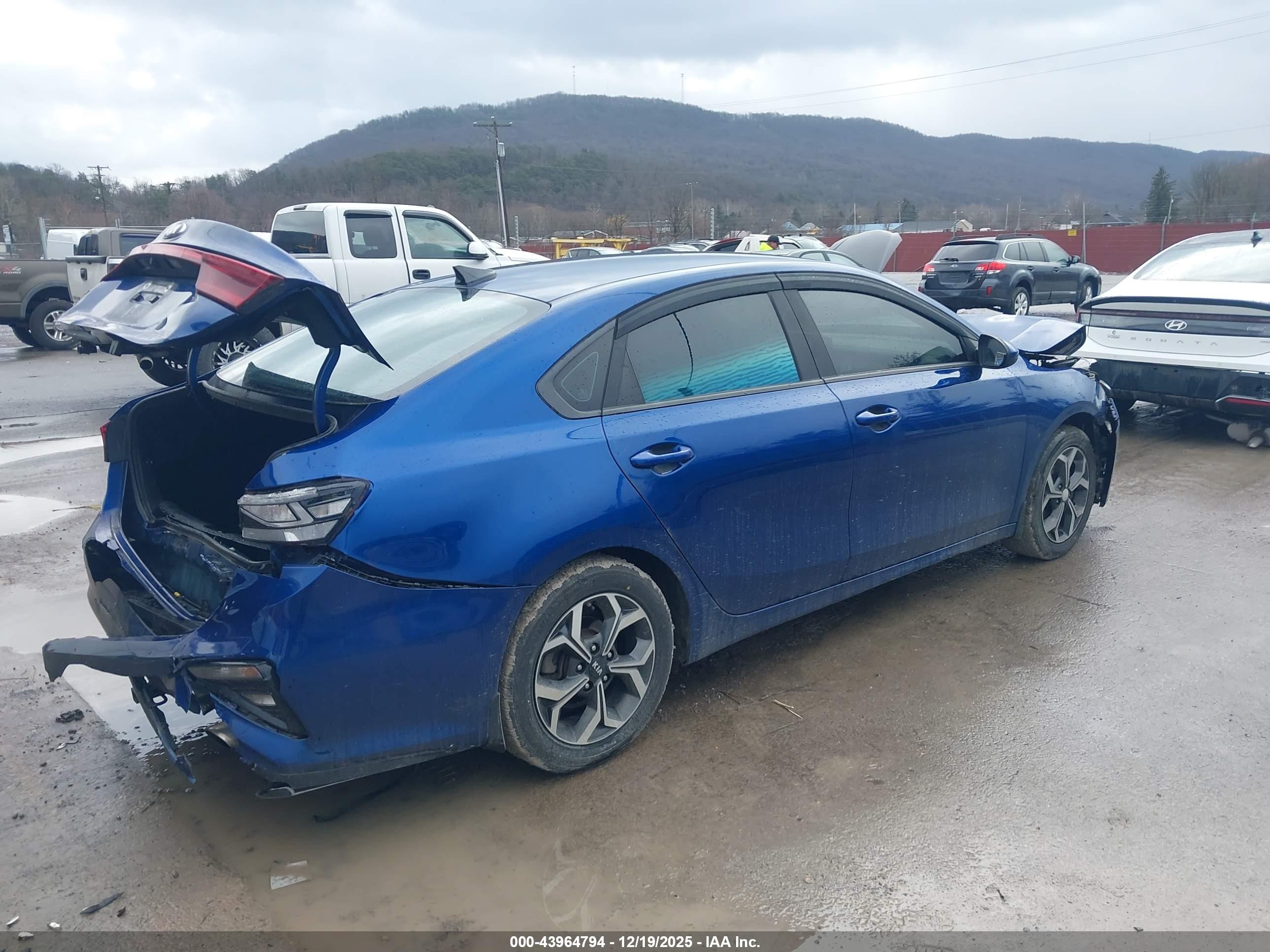 KIA FORTE image 4