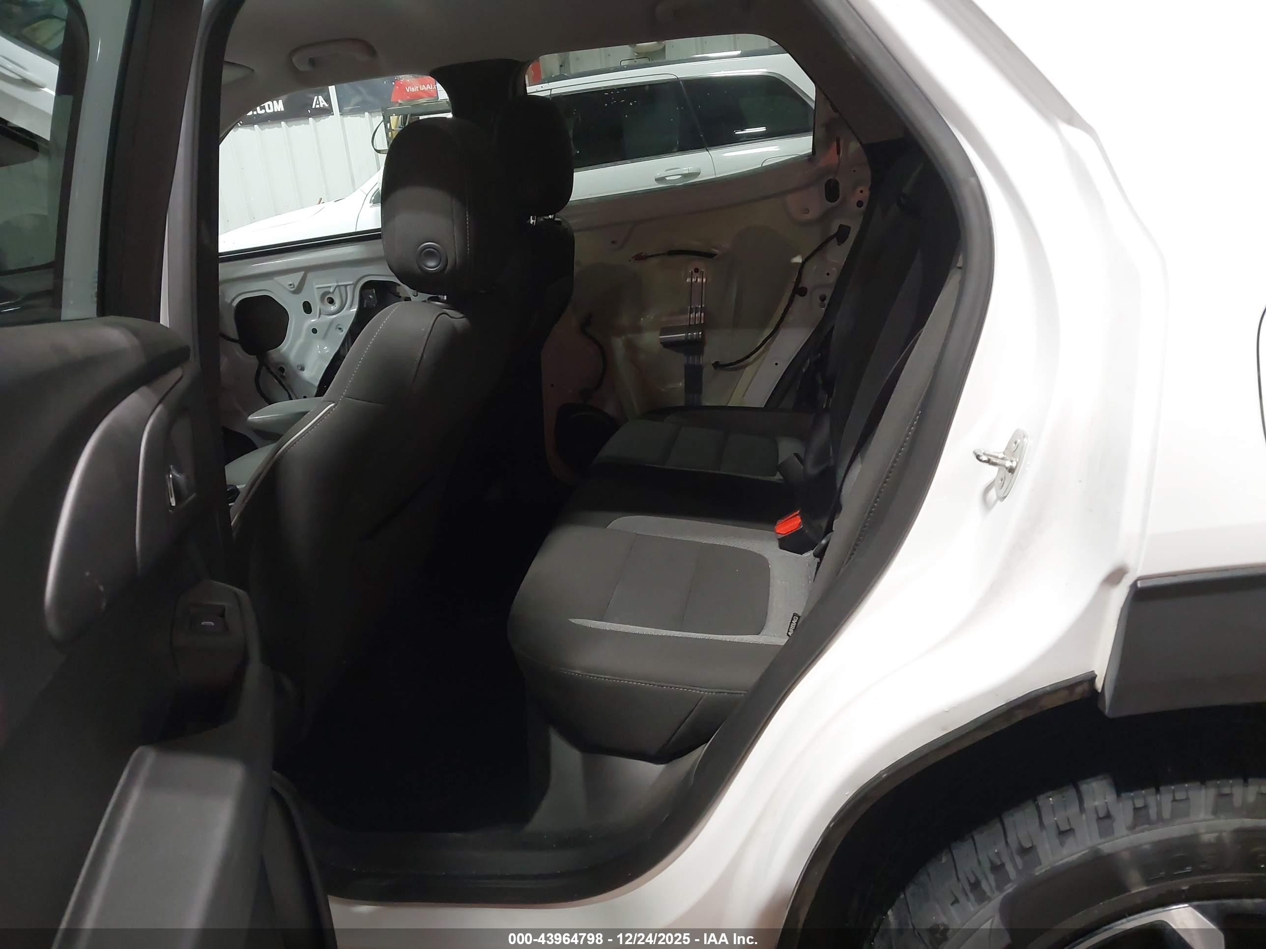 CHEVROLET TRAILBLAZER image 8