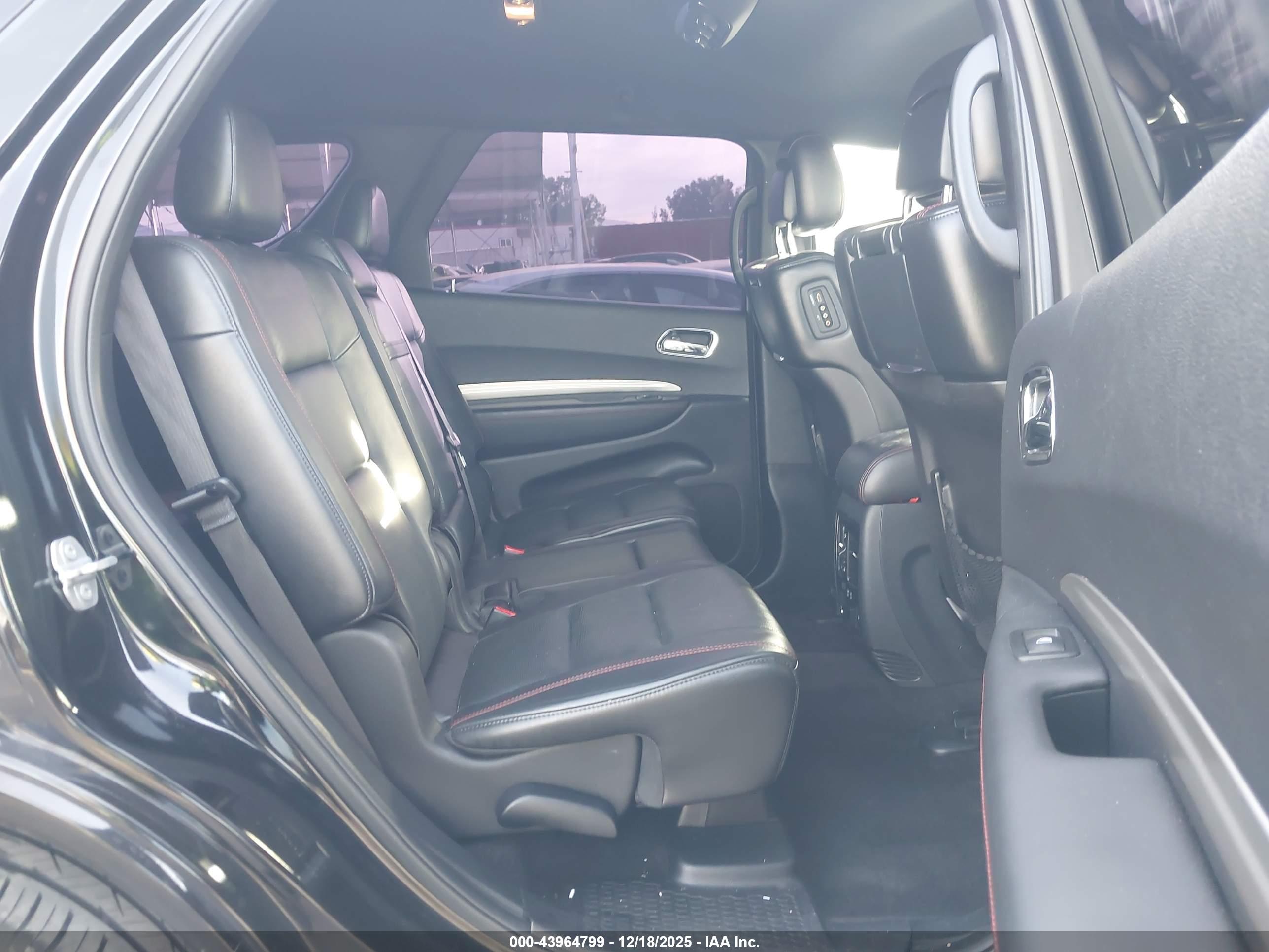 DODGE DURANGO image 5