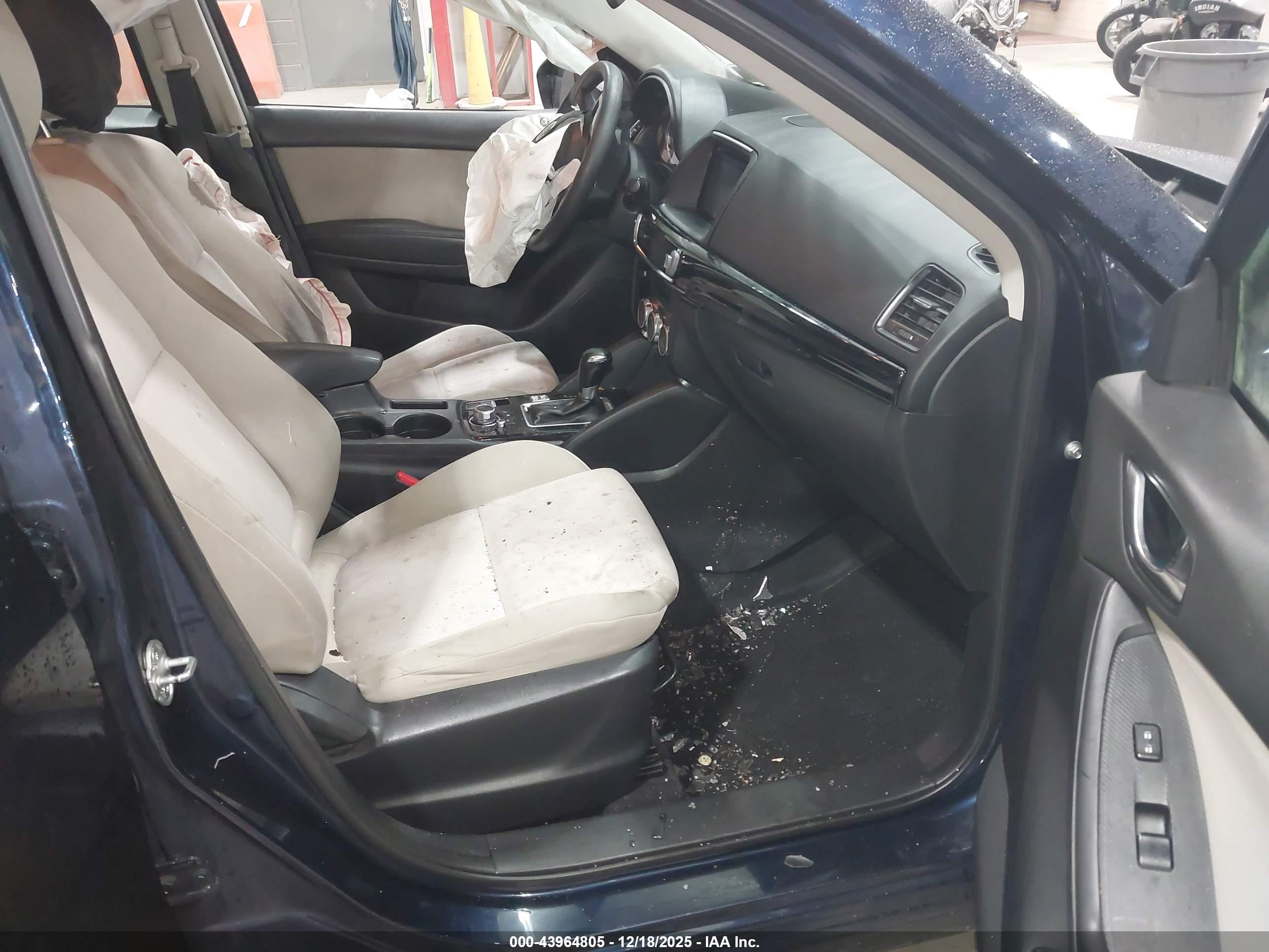 MAZDA CX-5 image 5