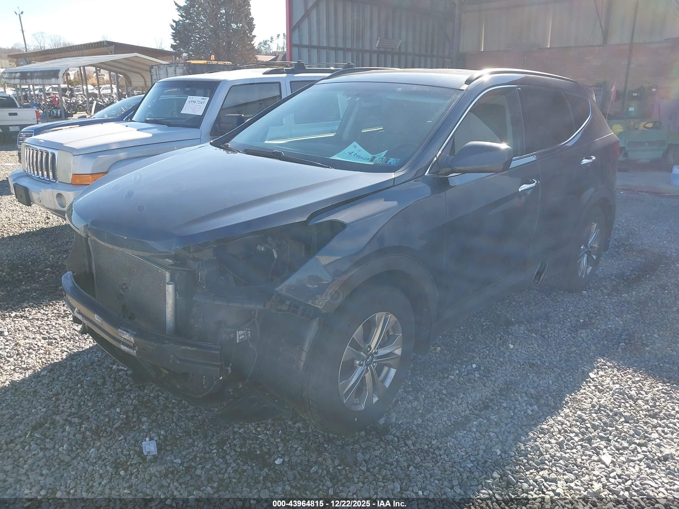HYUNDAI SANTA image 2