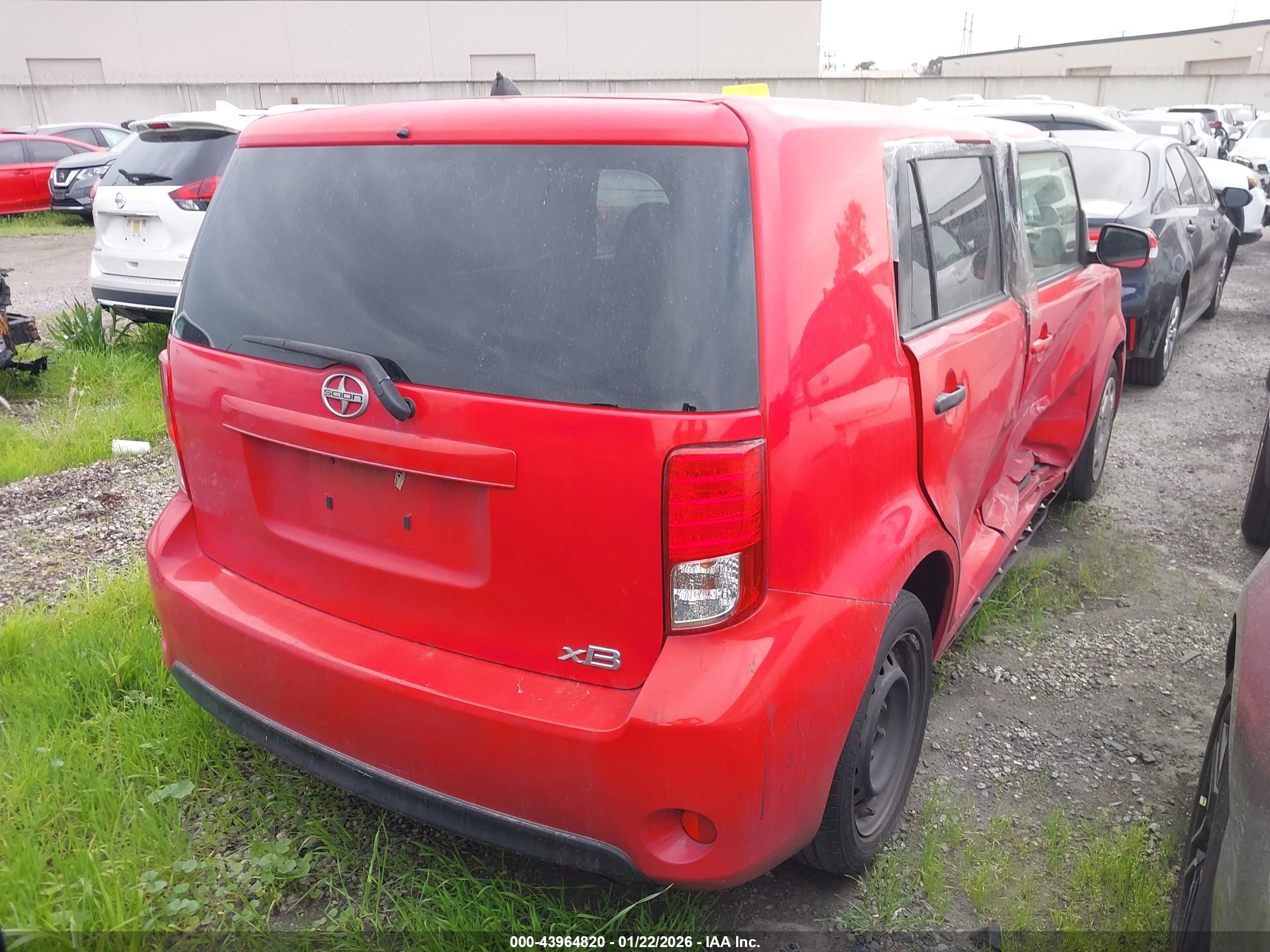 SCION XB image 4
