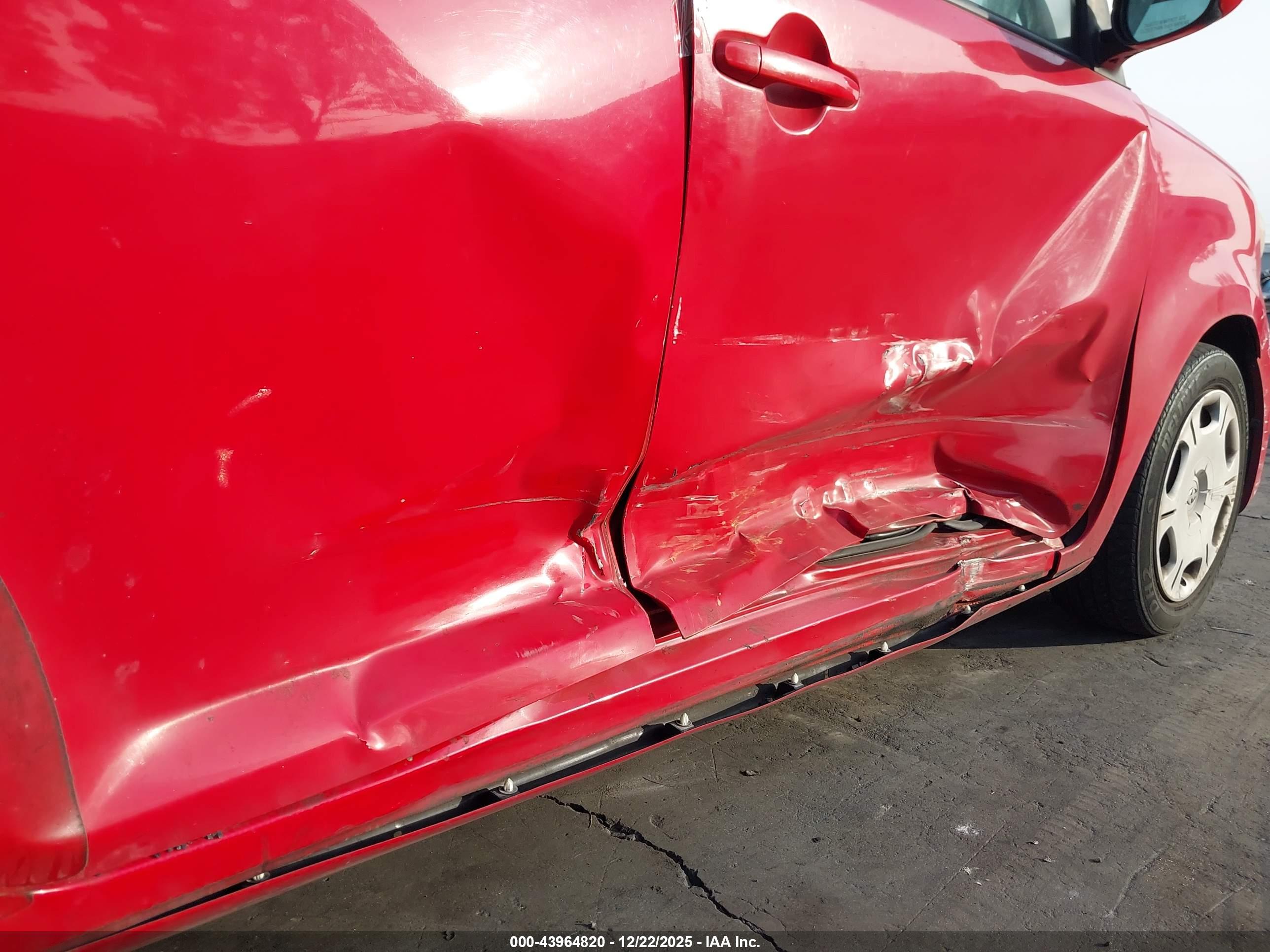 SCION XB image 6