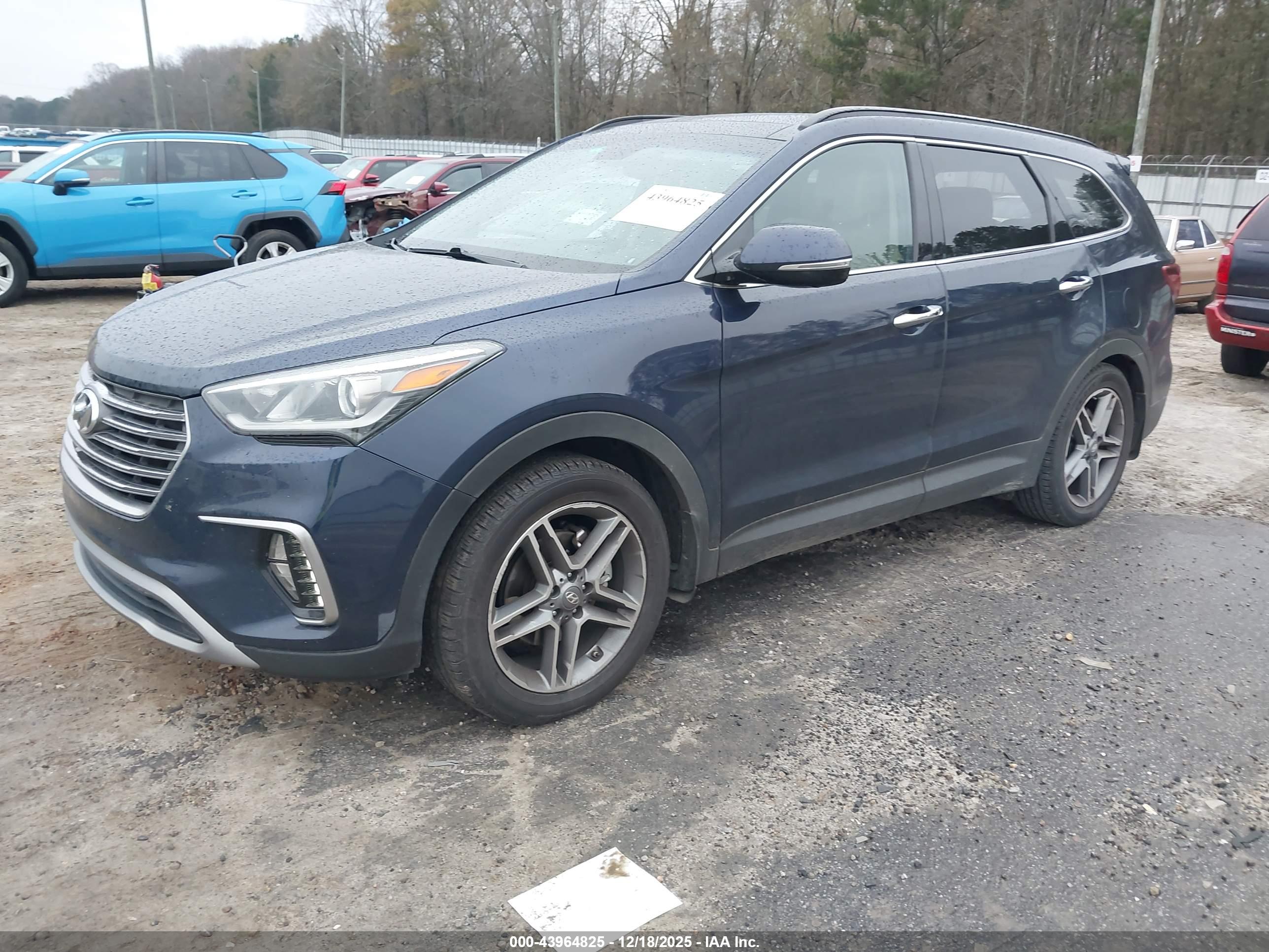HYUNDAI SANTA image 2