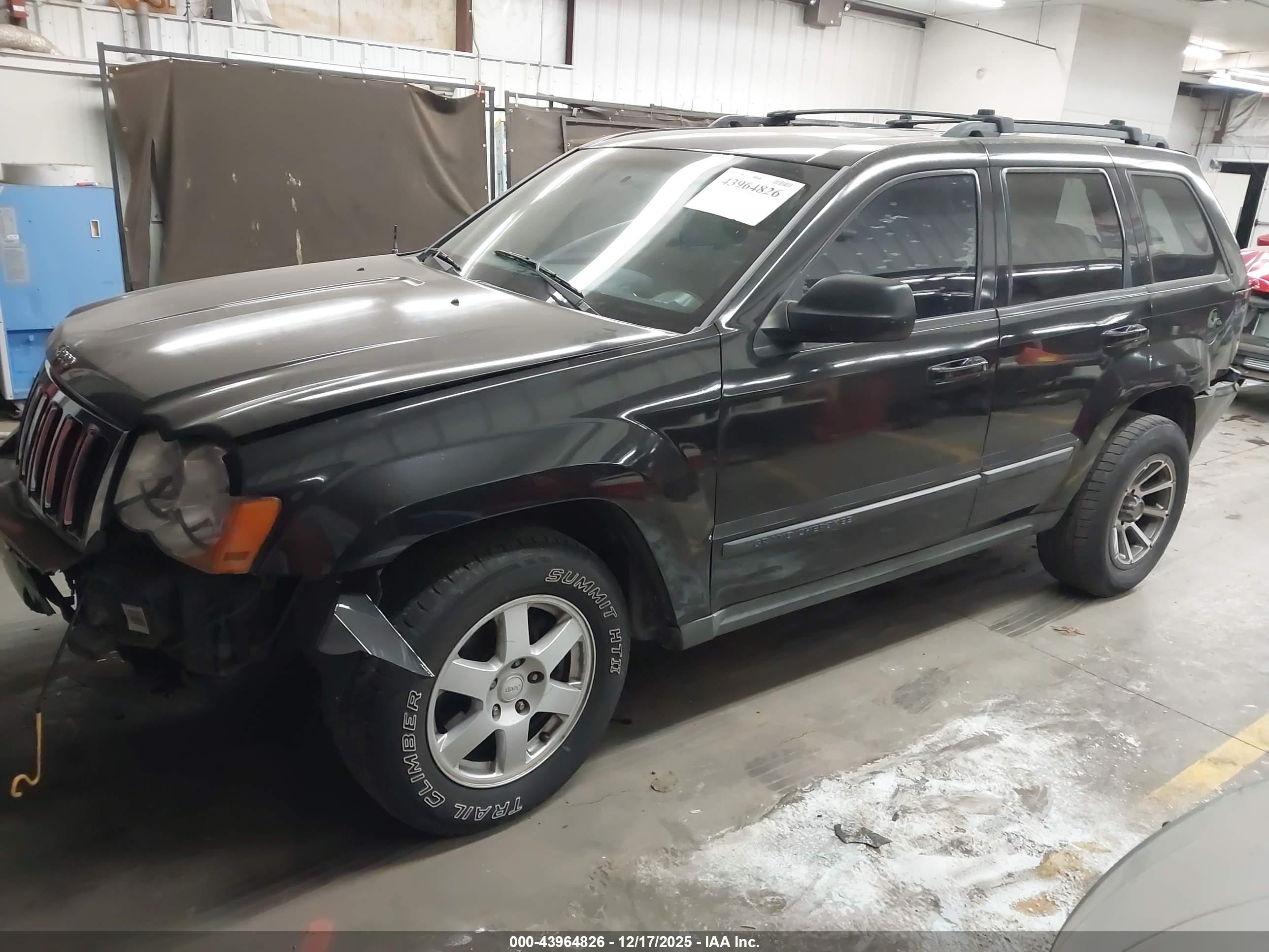 JEEP GRAND image 2