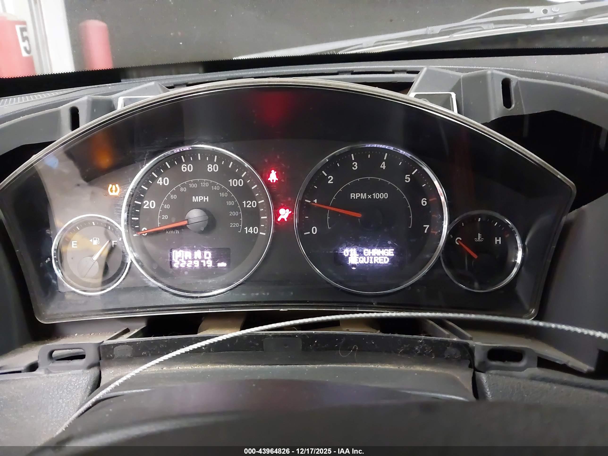 JEEP GRAND image 7