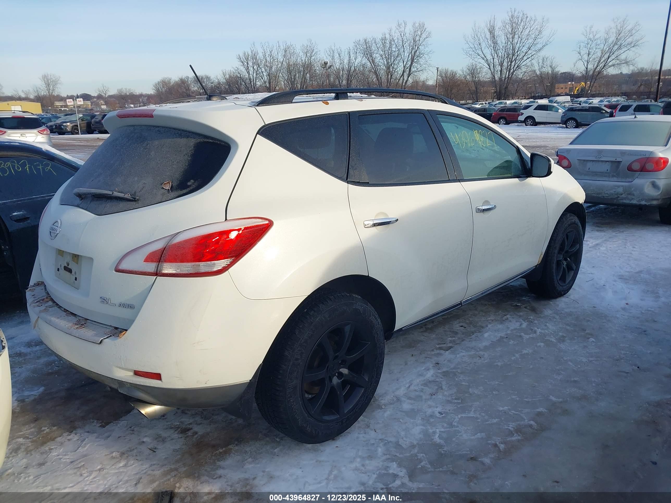 NISSAN MURANO image 4