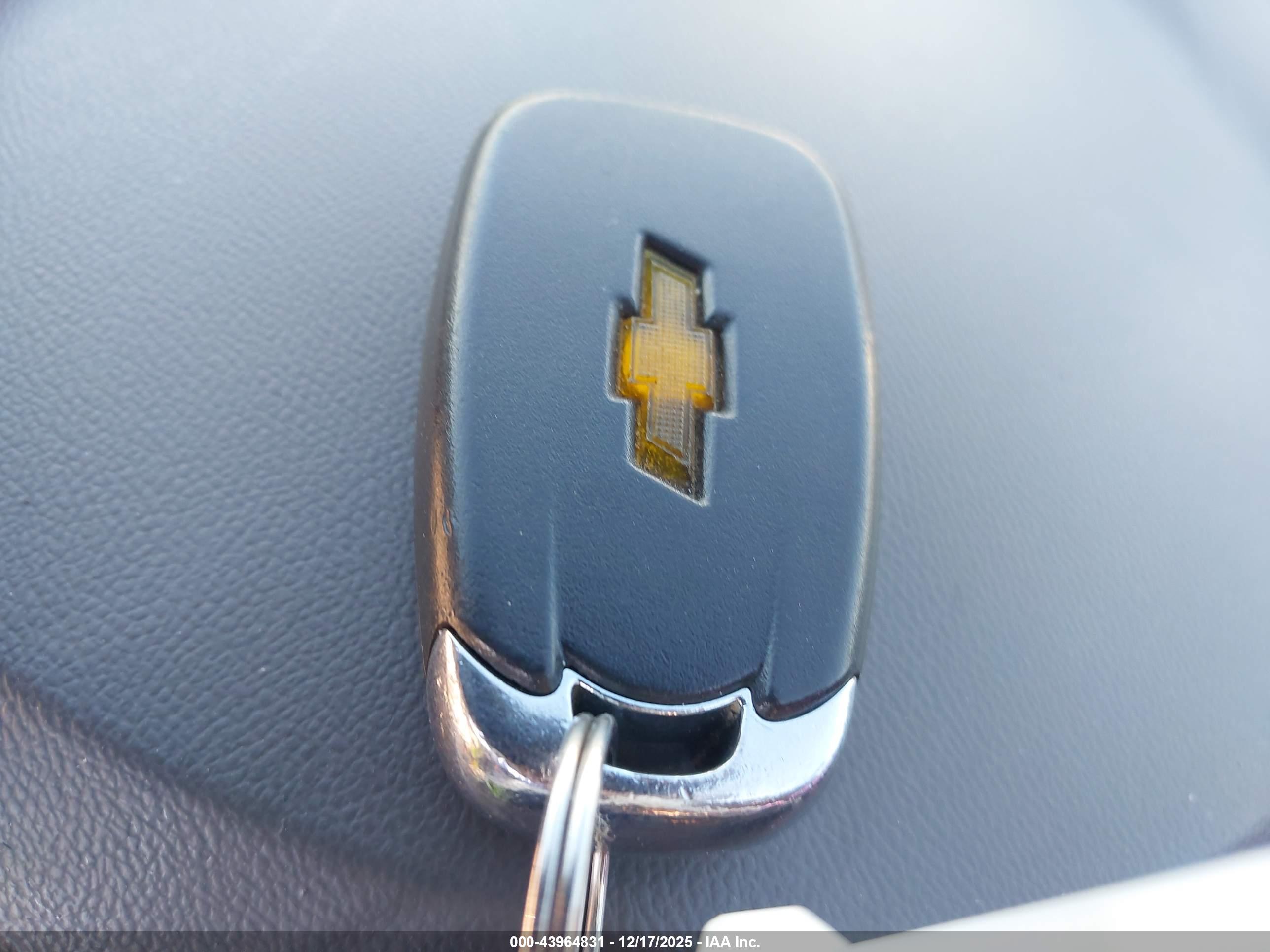 CHEVROLET MALIBU image 11