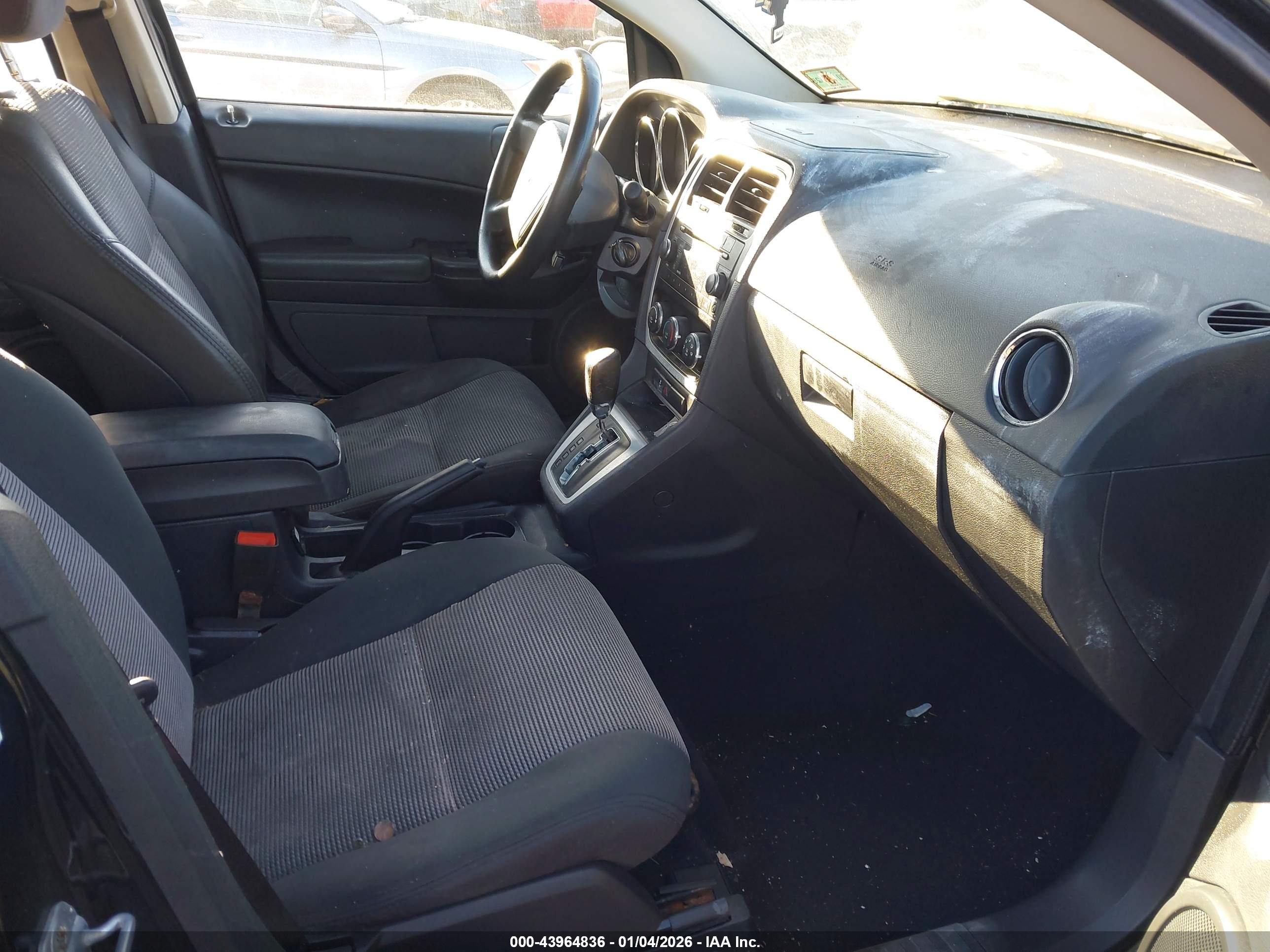 DODGE CALIBER image 5