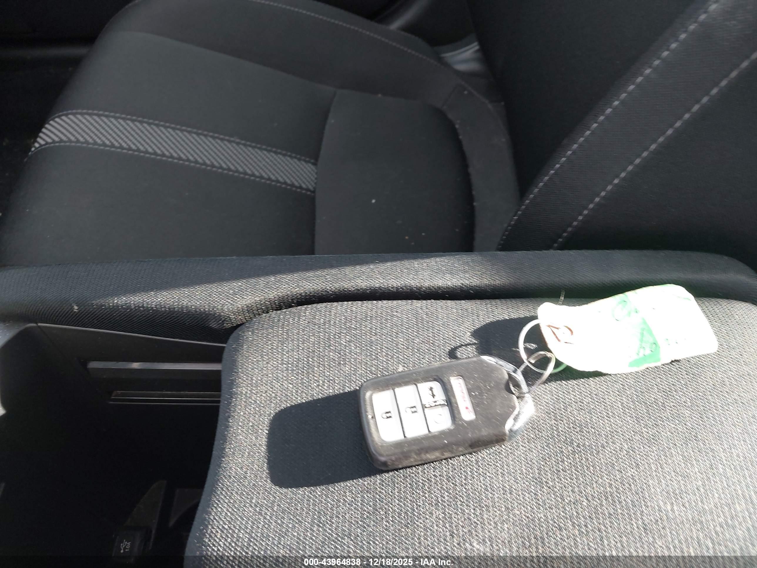 HONDA CIVIC image 11