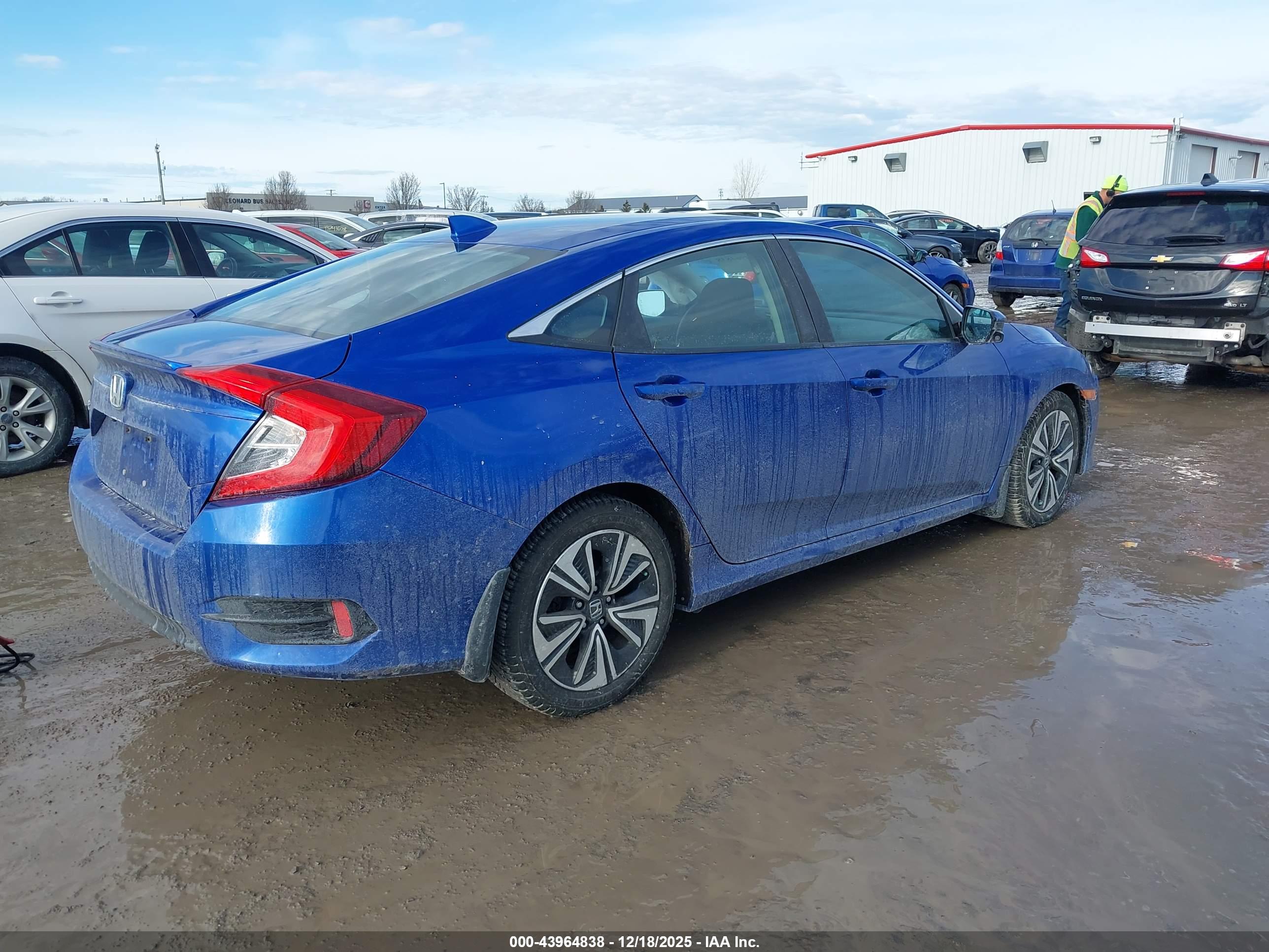 HONDA CIVIC image 4