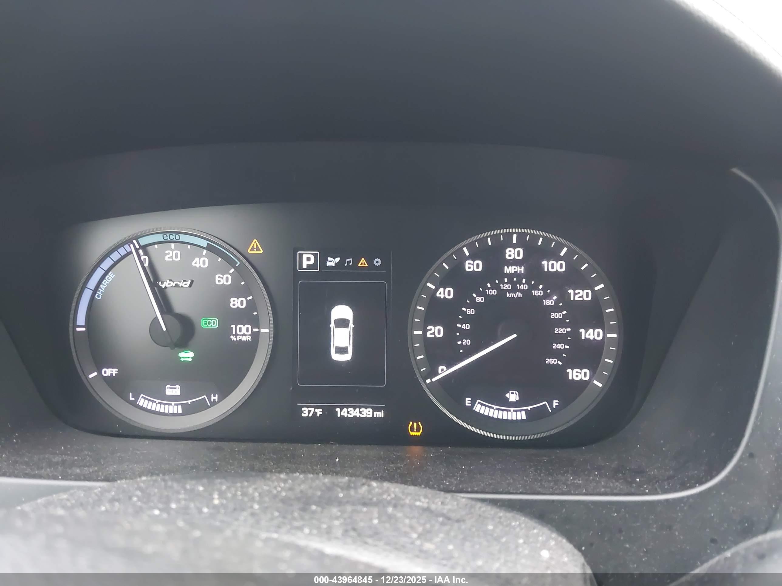 HYUNDAI SONATA image 7