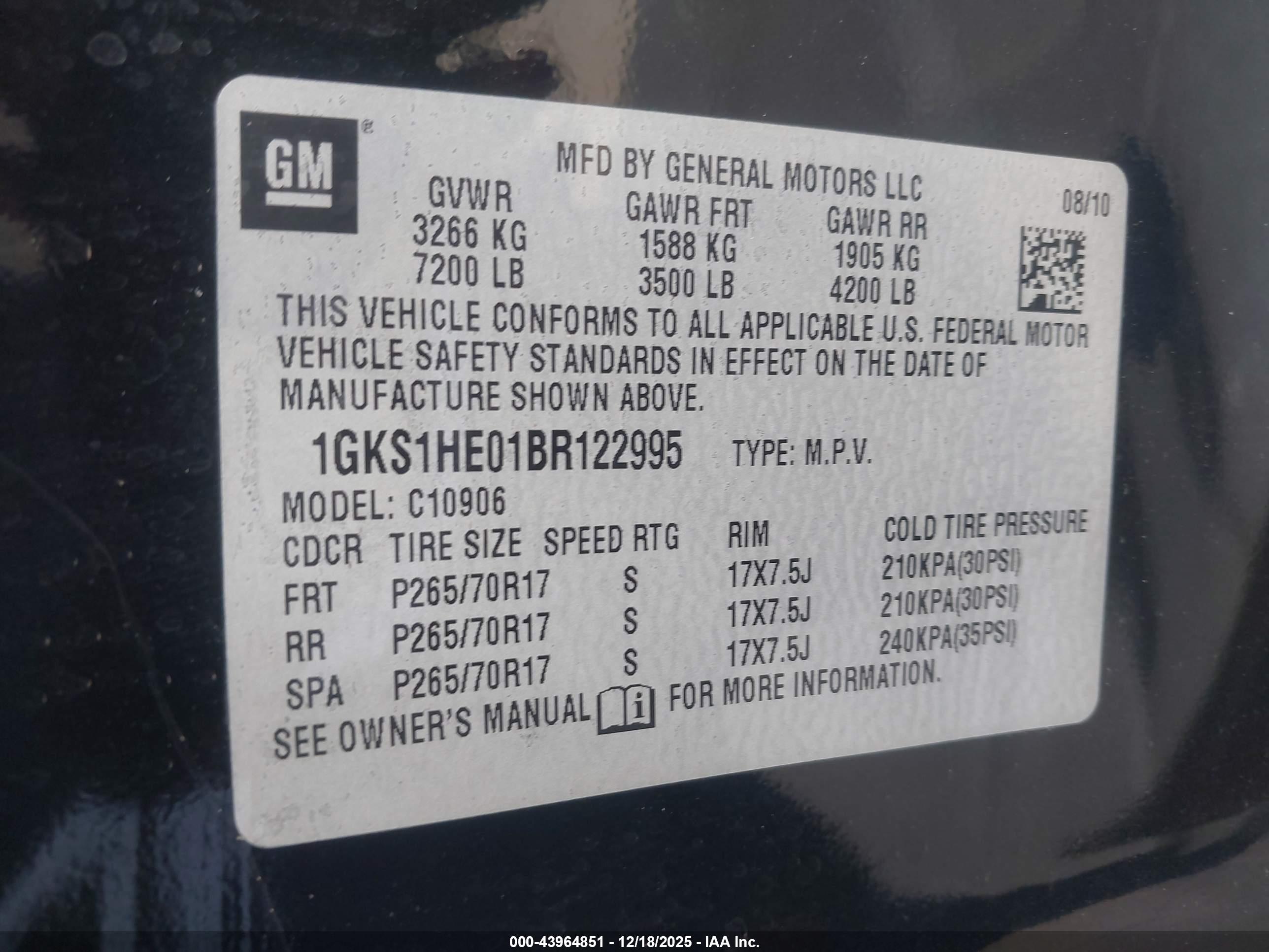 GMC YUKON image 9
