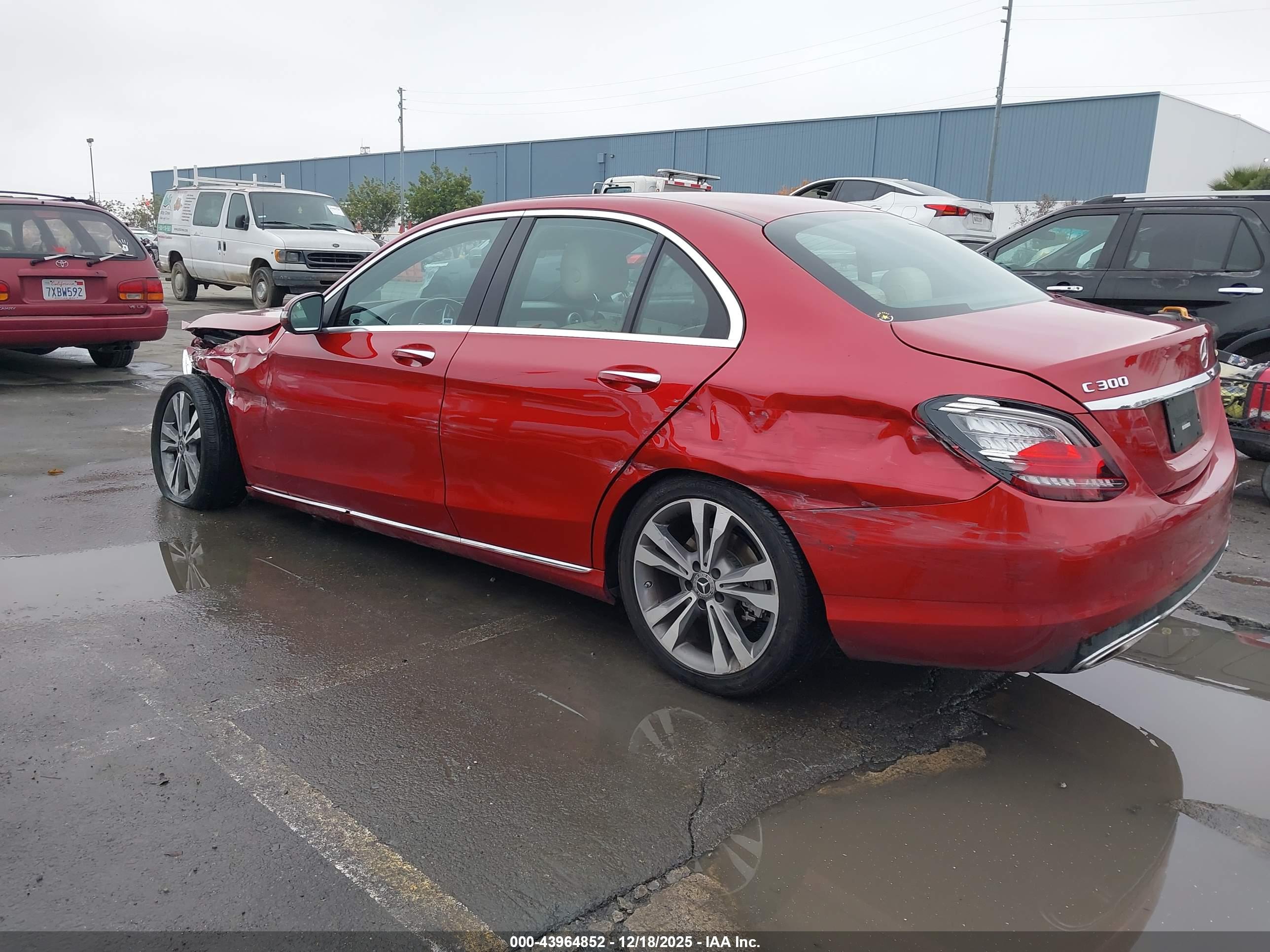 MERCEDES-BENZ C image 3