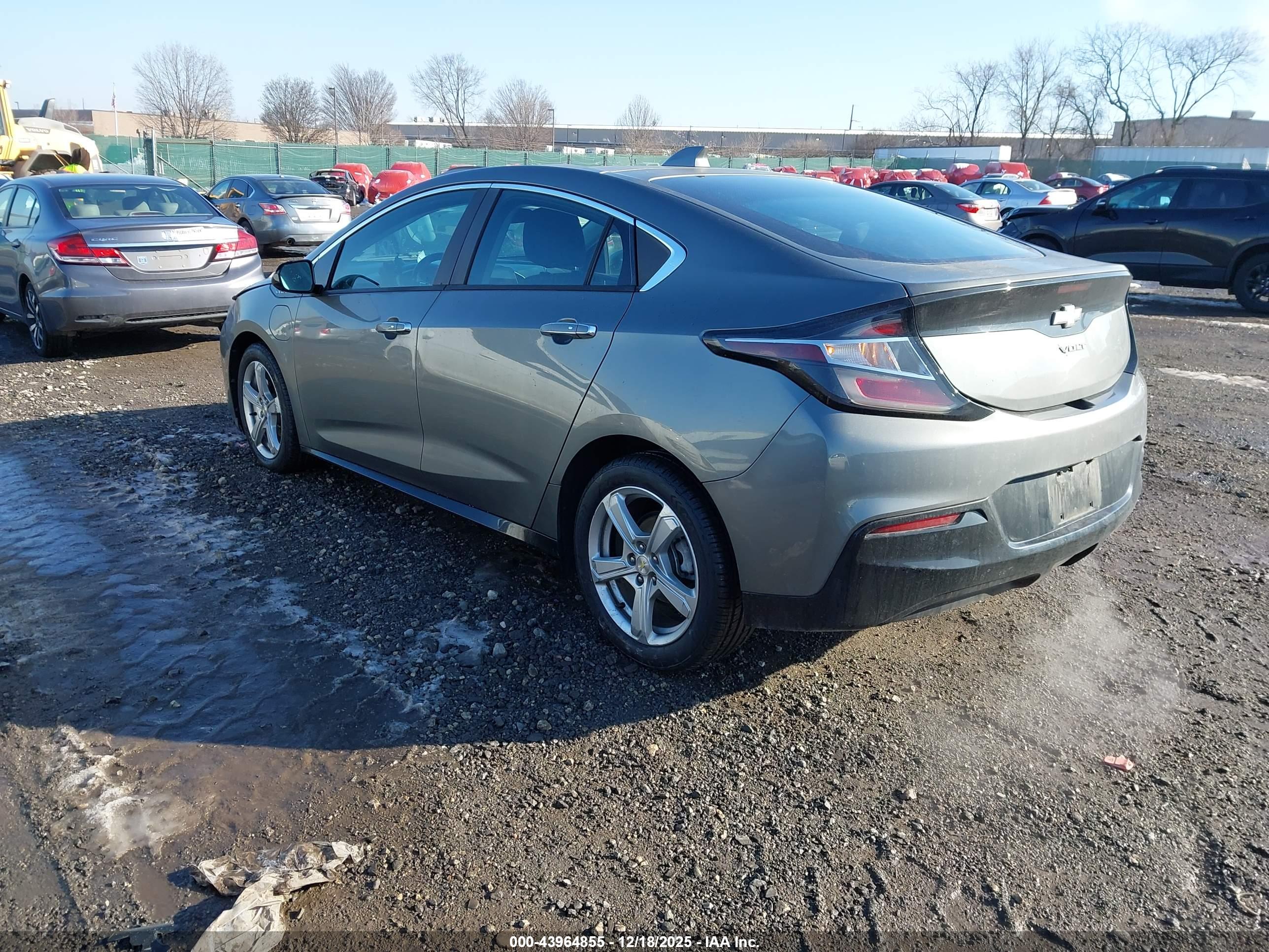 CHEVROLET VOLT image 3