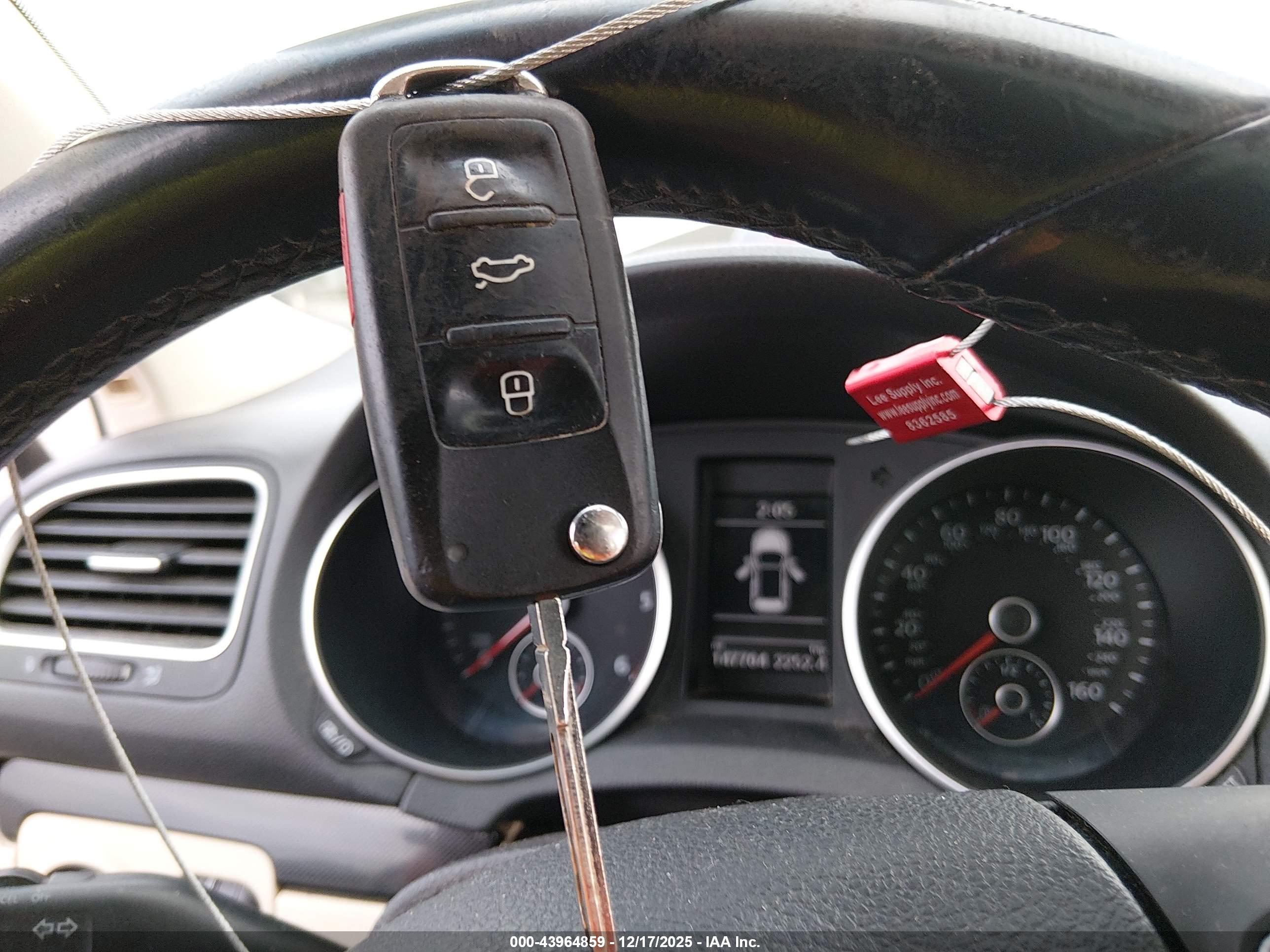 VOLKSWAGEN JETTA image 11