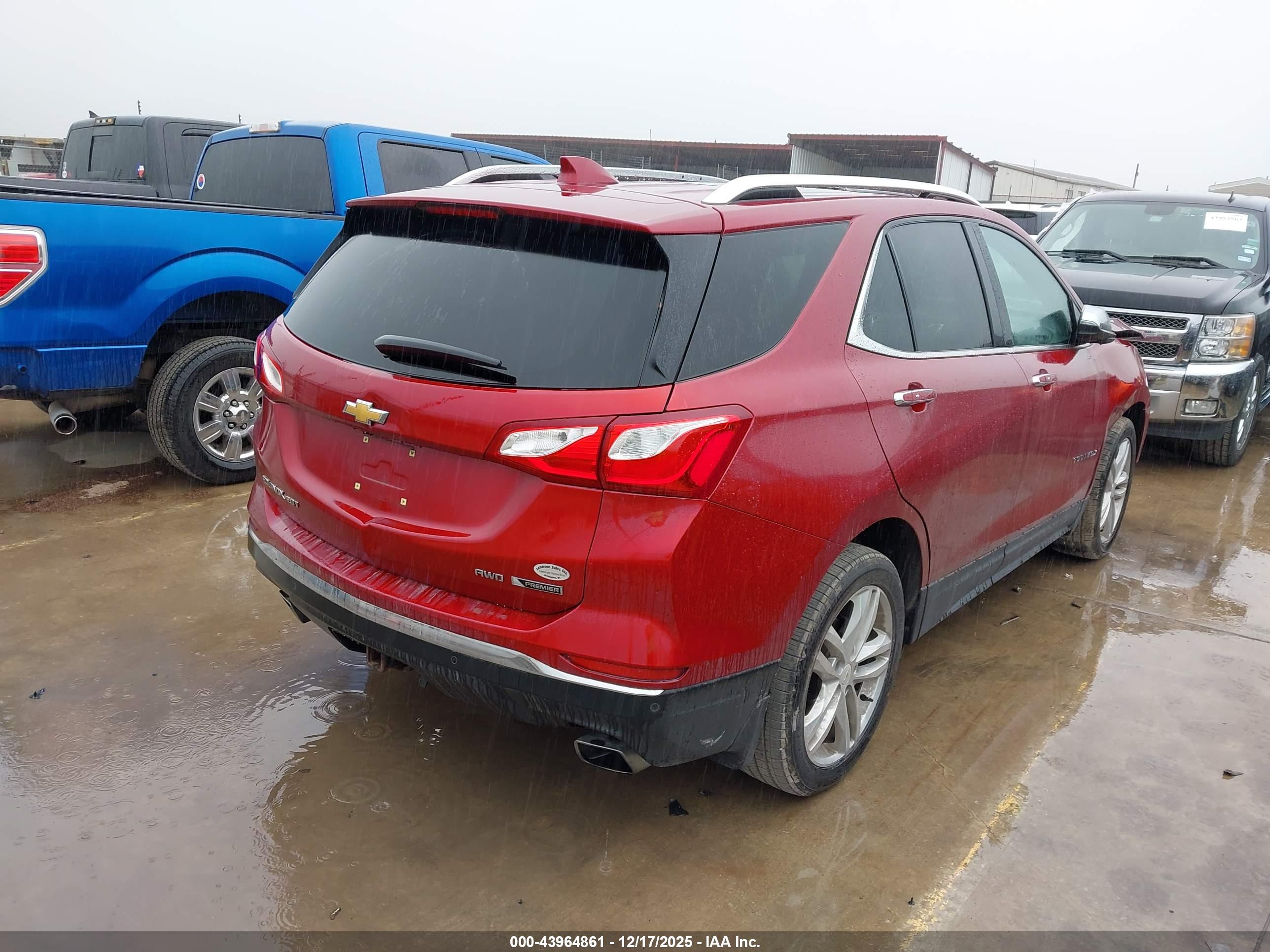 CHEVROLET EQUINOX image 4