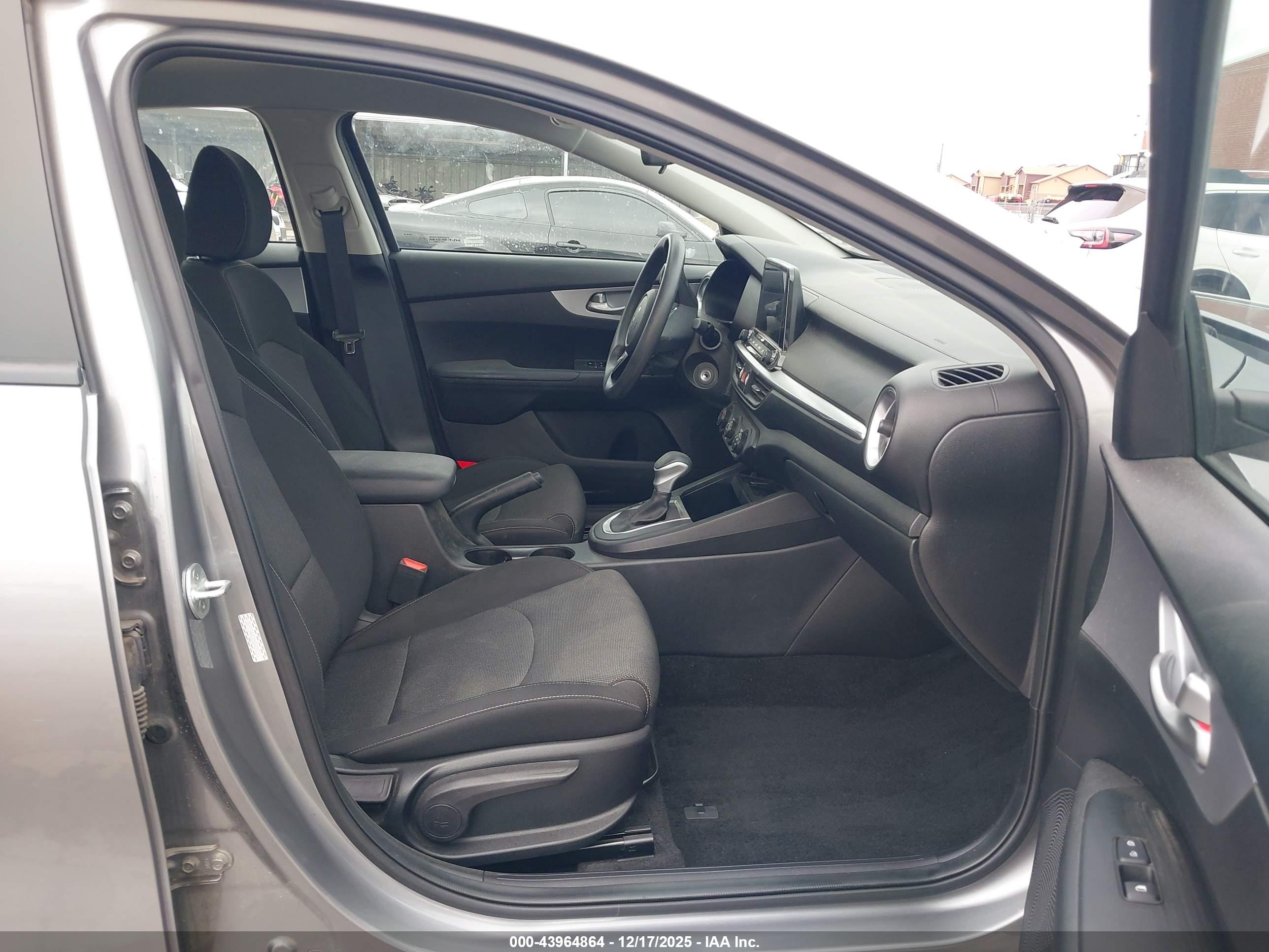 KIA FORTE image 5