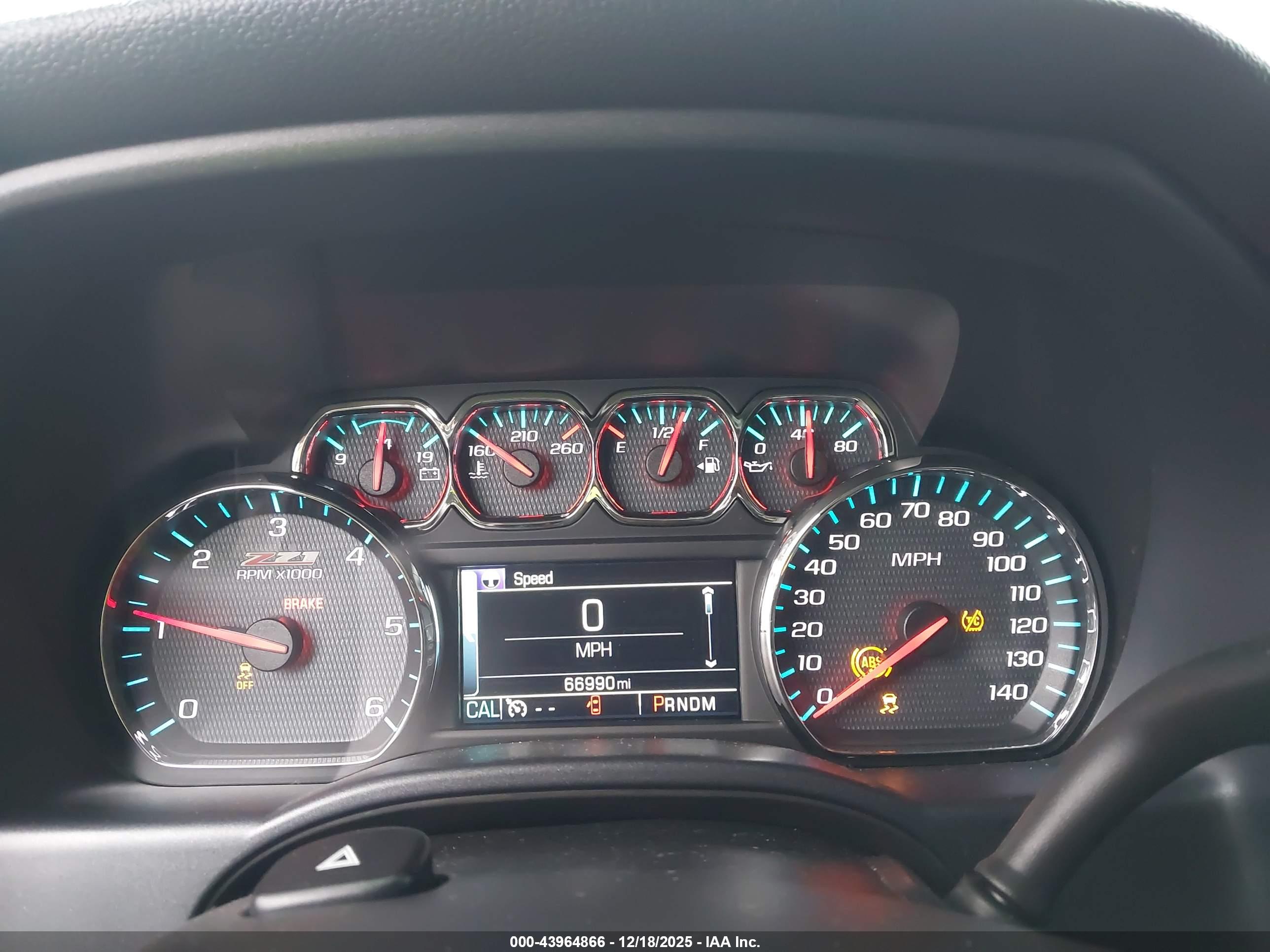 CHEVROLET SILVERADO image 7