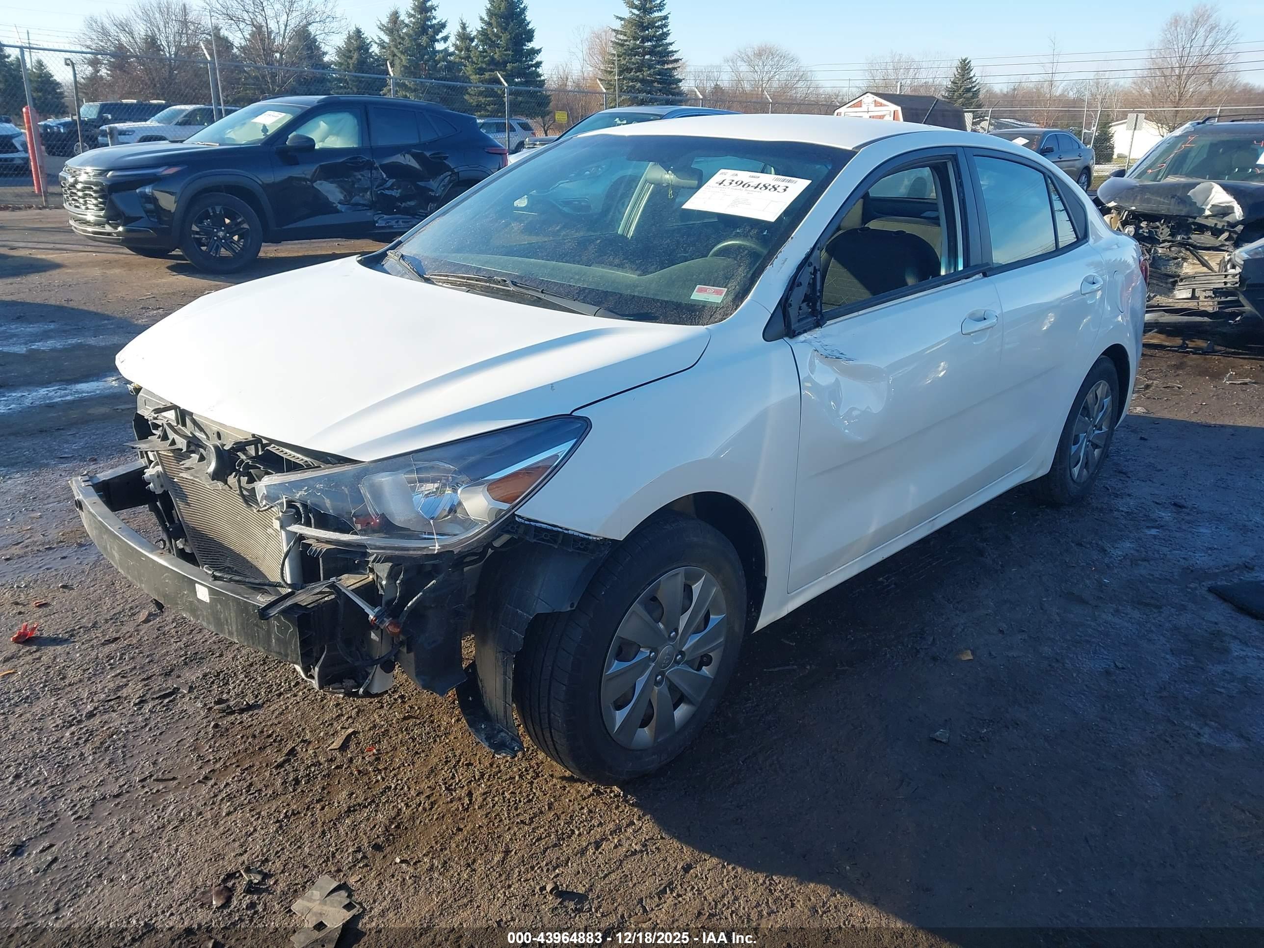 KIA RIO image 2